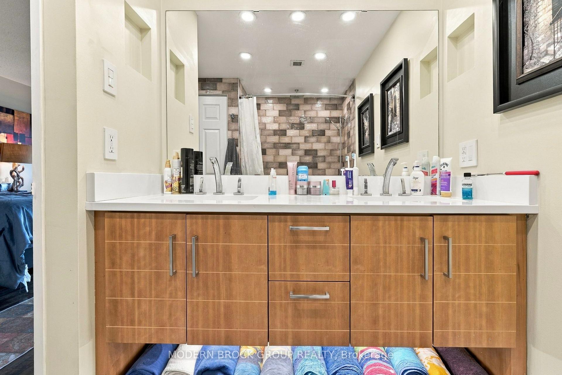 Photo 30 of Unit 902, 109 King Street E, Brockville, Brockville — HOMEH