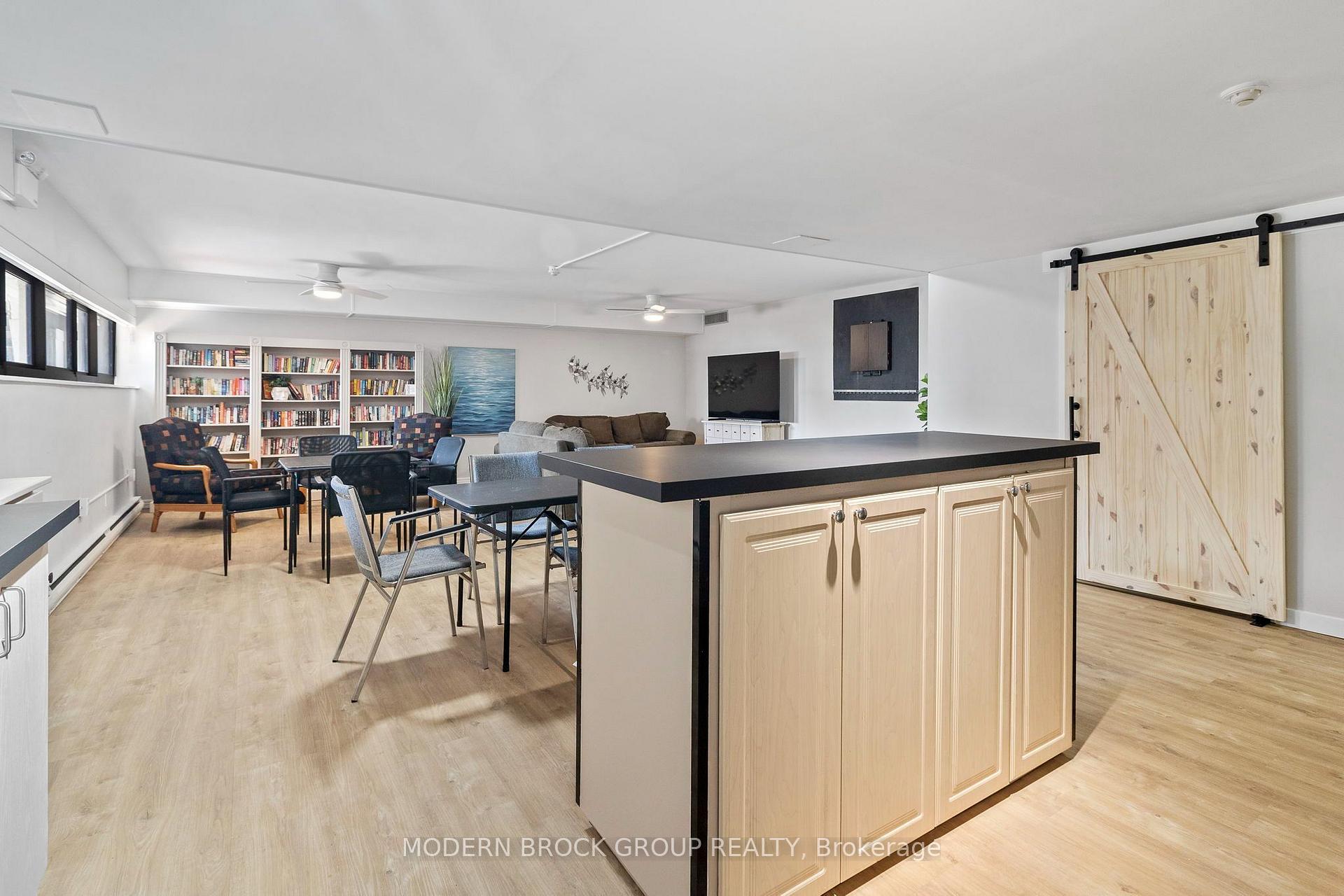 Photo 35 of Unit 902, 109 King Street E, Brockville, Brockville — HOMEH