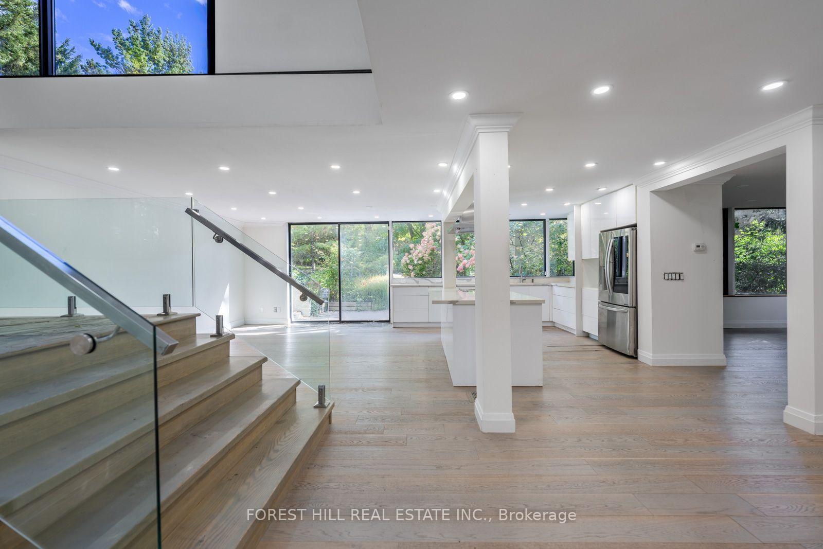 Photo 5 of 38 Riverside Boulevard, Vaughan, Uplands — HOMEH