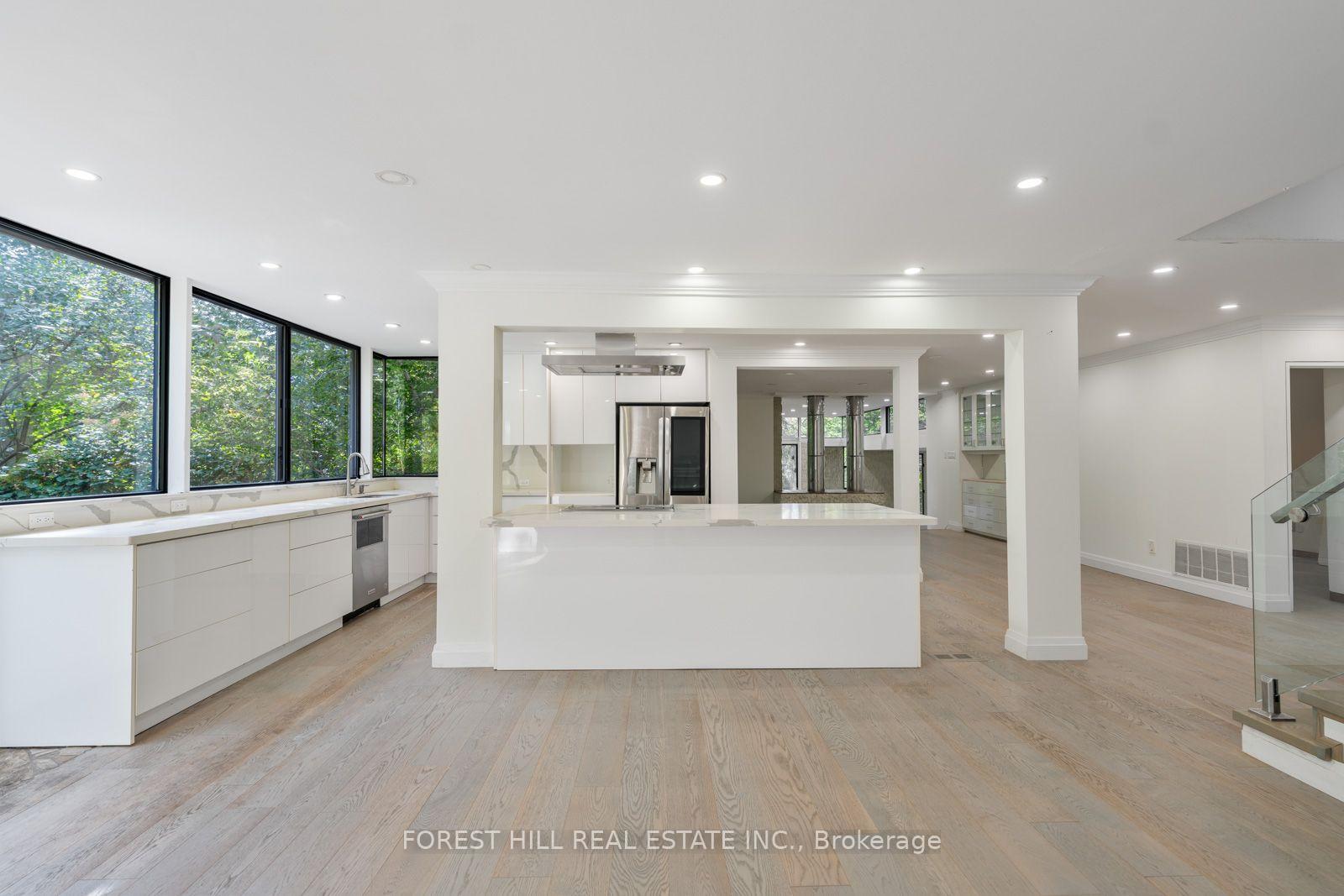 Photo 9 of 38 Riverside Boulevard, Vaughan, Uplands — HOMEH