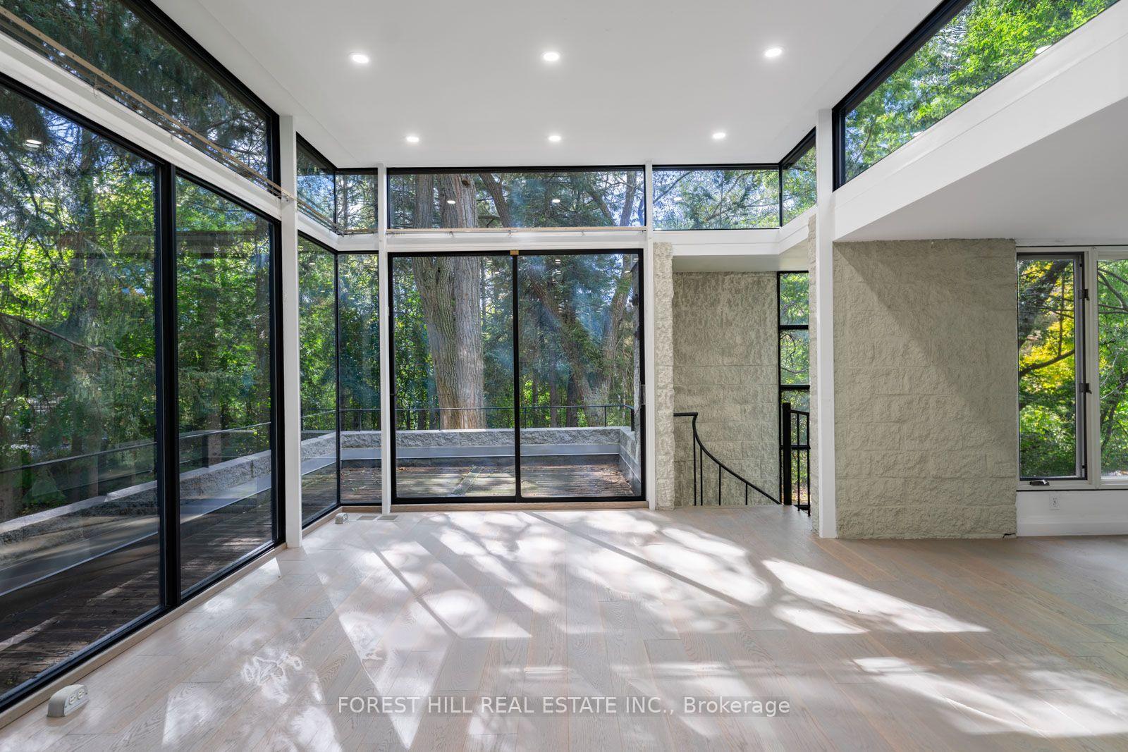 Photo 18 of 38 Riverside Boulevard, Vaughan, Uplands — HOMEH