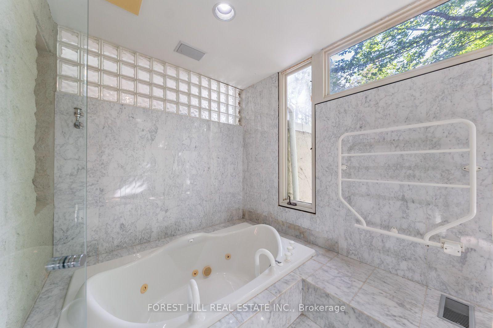 Photo 21 of 38 Riverside Boulevard, Vaughan, Uplands — HOMEH
