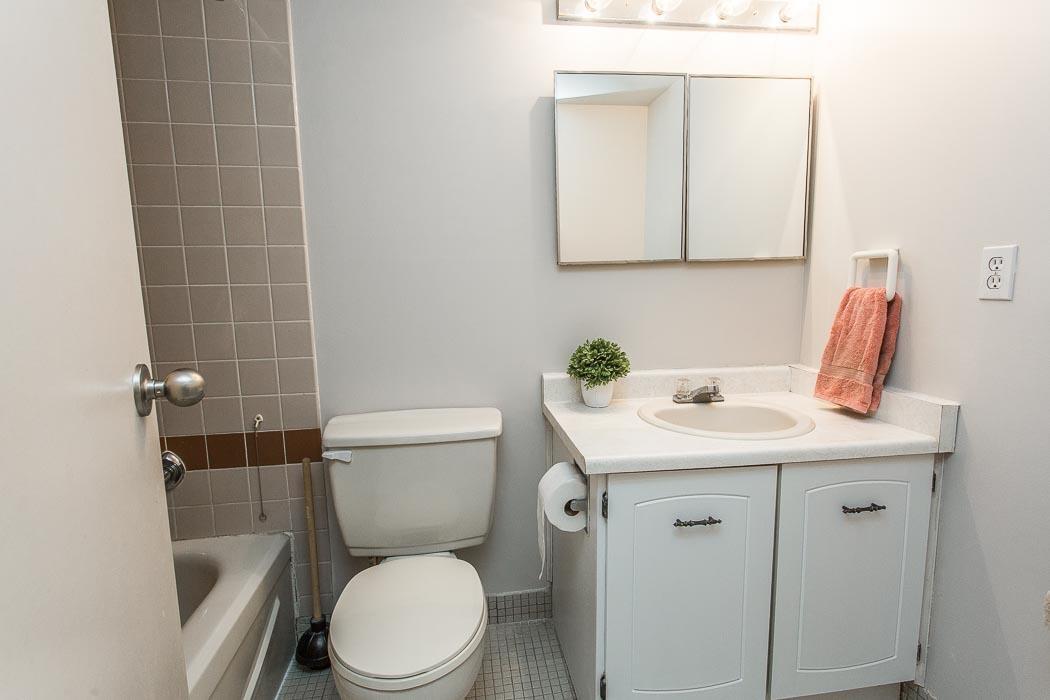 Photo 21 of Unit 1107, 1139 Queen Street E, Sault Ste Marie, Ward 2 — HOMEH