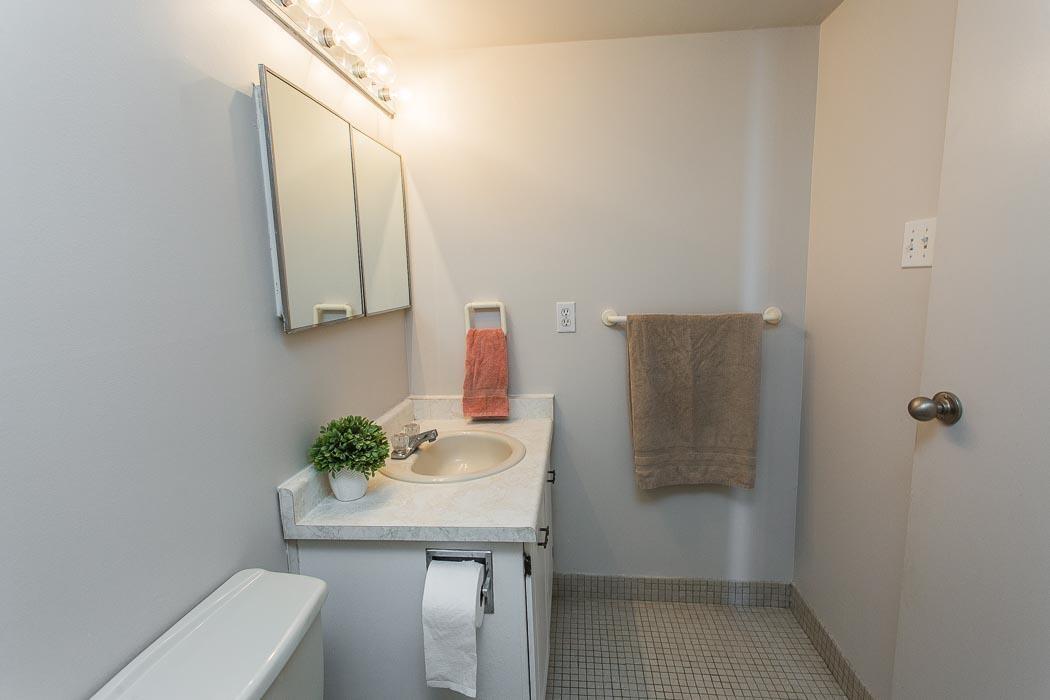 Photo 23 of Unit 1107, 1139 Queen Street E, Sault Ste Marie, Ward 2 — HOMEH