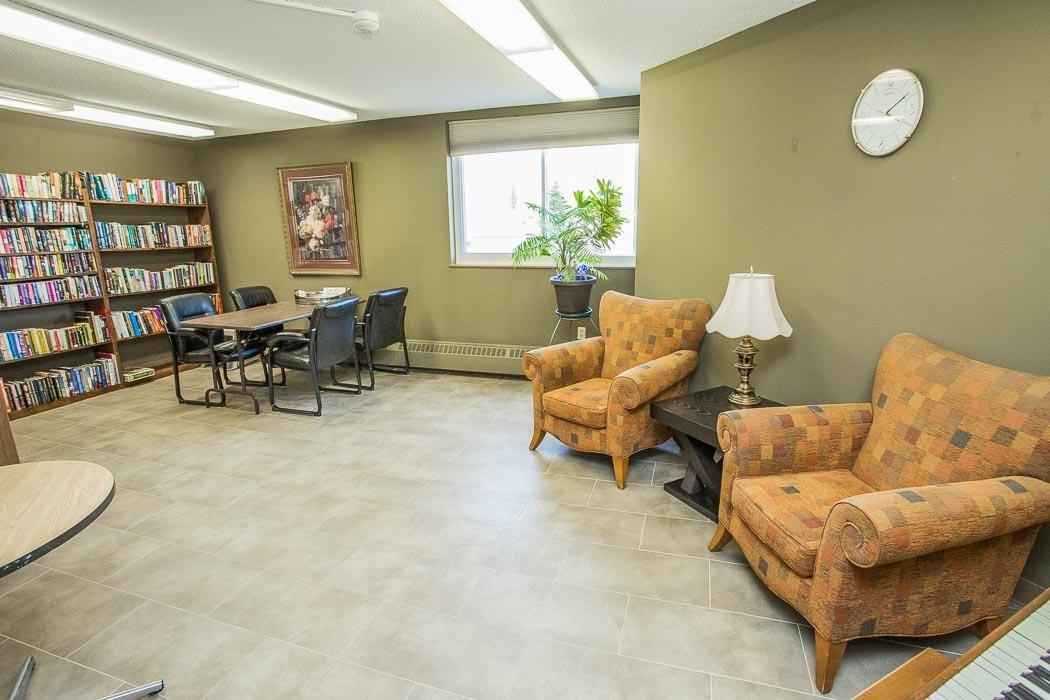 Photo 35 of Unit 1107, 1139 Queen Street E, Sault Ste Marie, Ward 2 — HOMEH