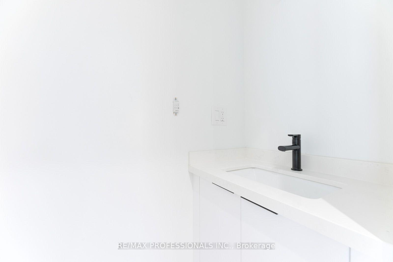 Photo 12 of Unit GRDNSUITE, 38 Thirty Third Street, Etobicoke, Long Branch — HOMEH