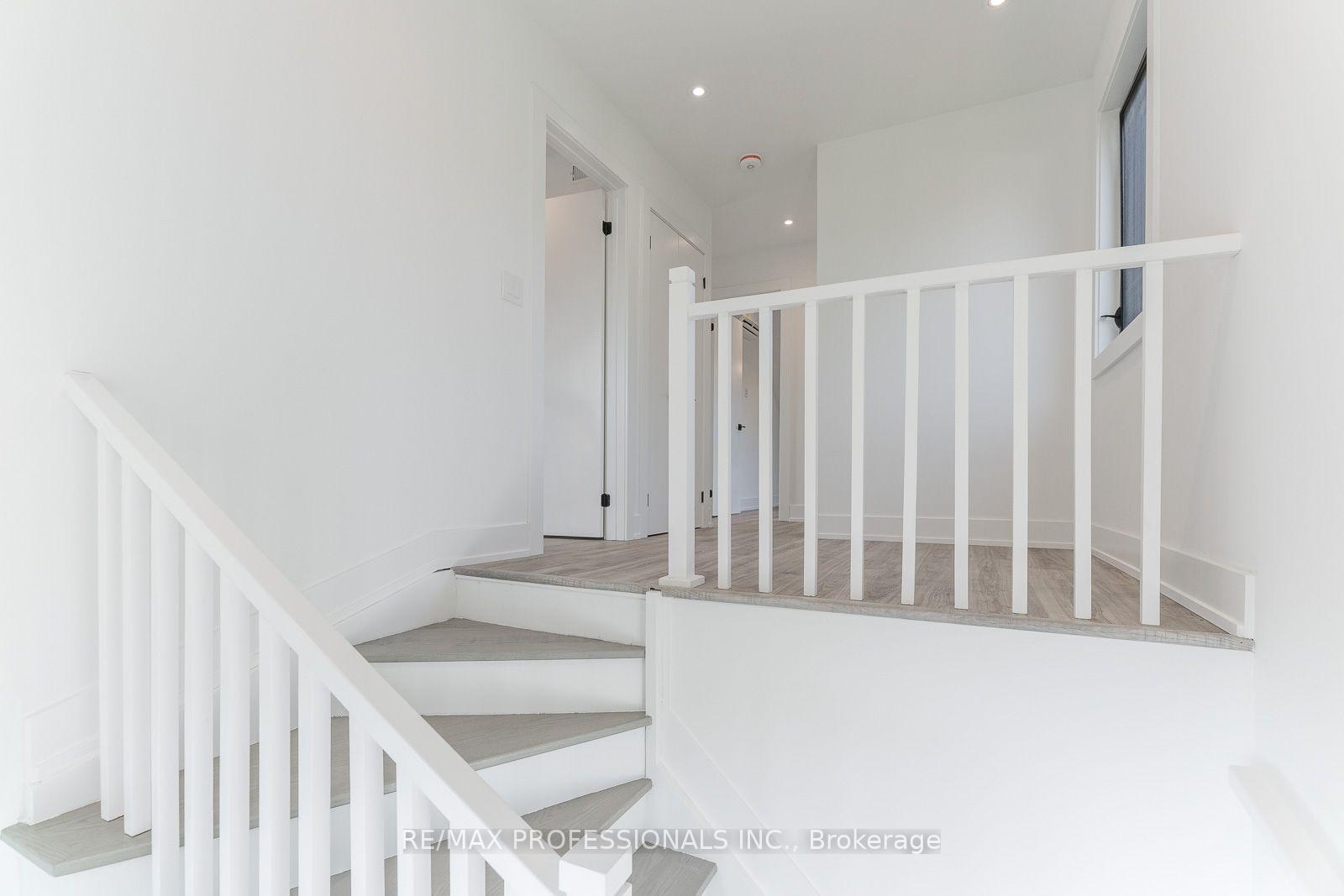 Photo 13 of Unit GRDNSUITE, 38 Thirty Third Street, Etobicoke, Long Branch — HOMEH