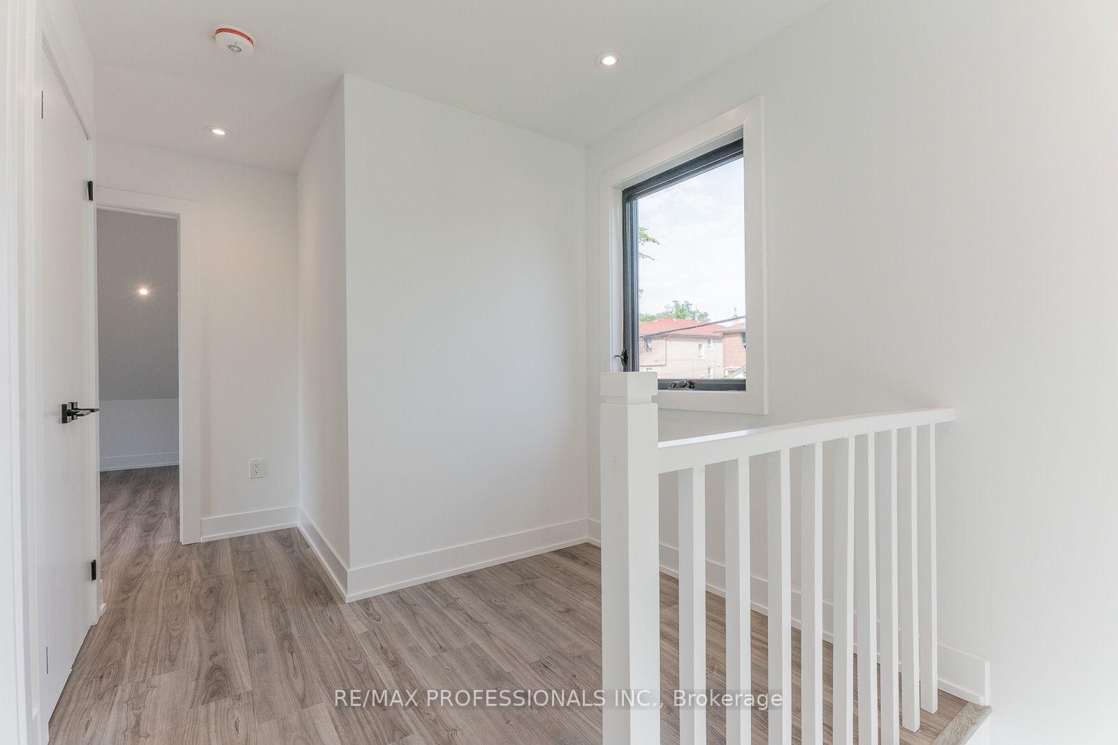 Photo 14 of Unit GRDNSUITE, 38 Thirty Third Street, Etobicoke, Long Branch — HOMEH