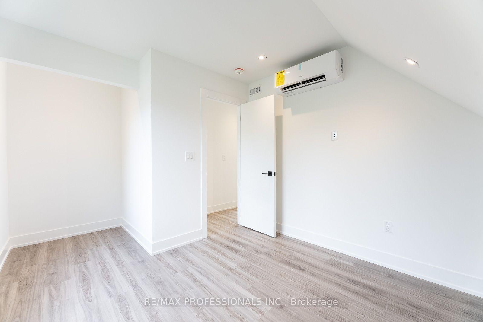 Photo 20 of Unit GRDNSUITE, 38 Thirty Third Street, Etobicoke, Long Branch — HOMEH