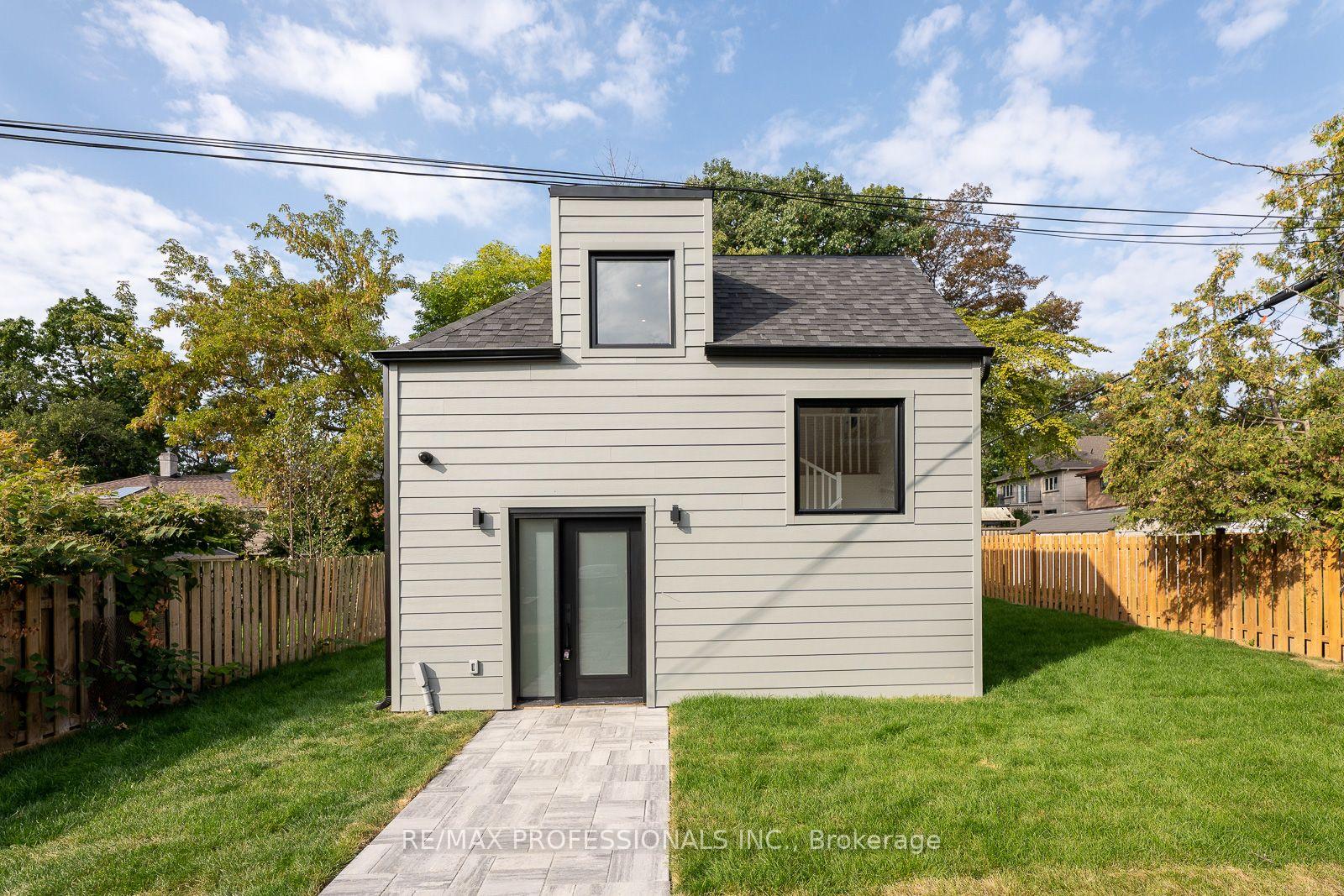 Photo 30 of Unit GRDNSUITE, 38 Thirty Third Street, Etobicoke, Long Branch — HOMEH