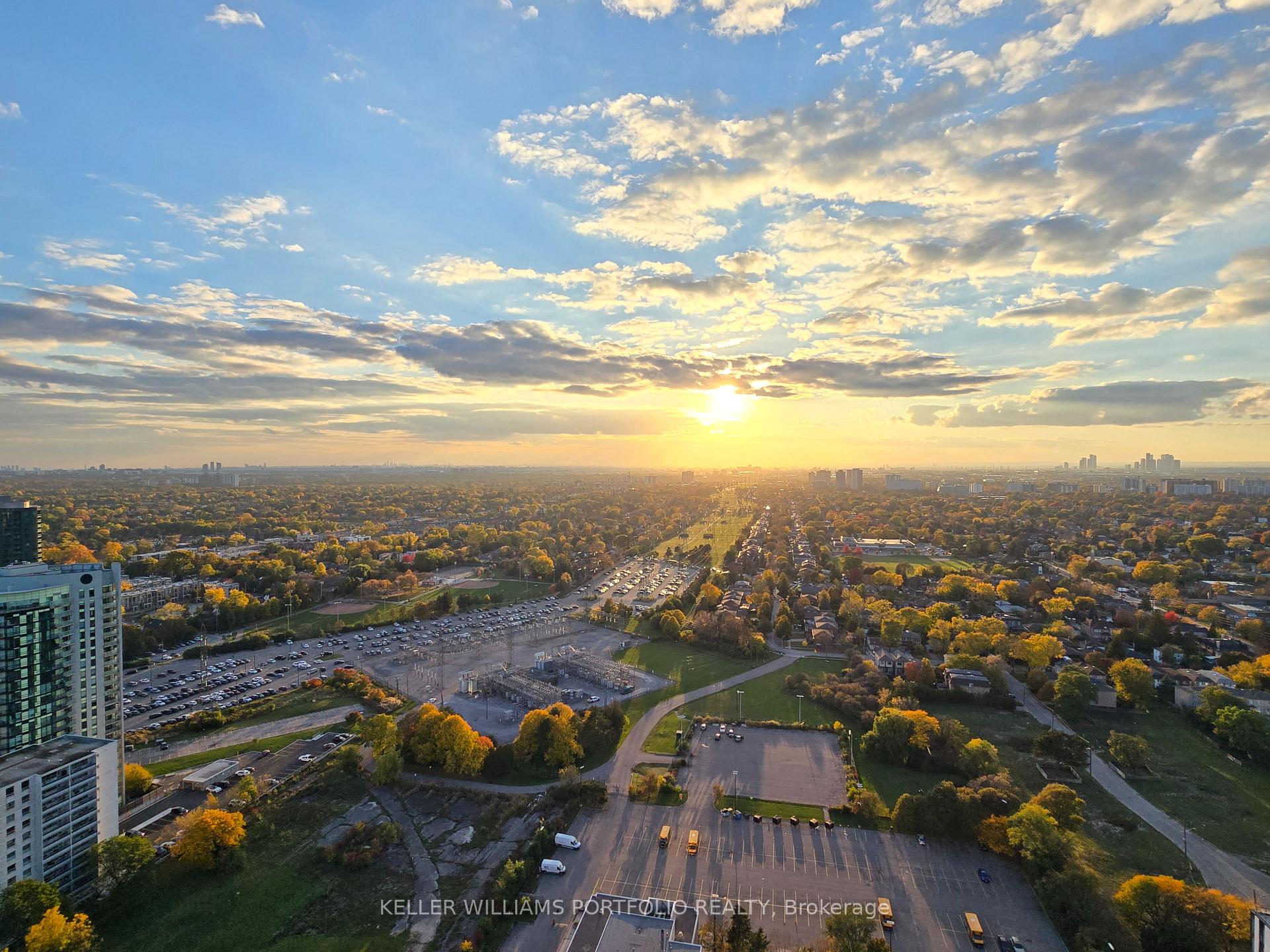 Photo 23 of Unit 3408, 8 Olympic Garden Drive, North York, Newtonbrook East — HOMEH