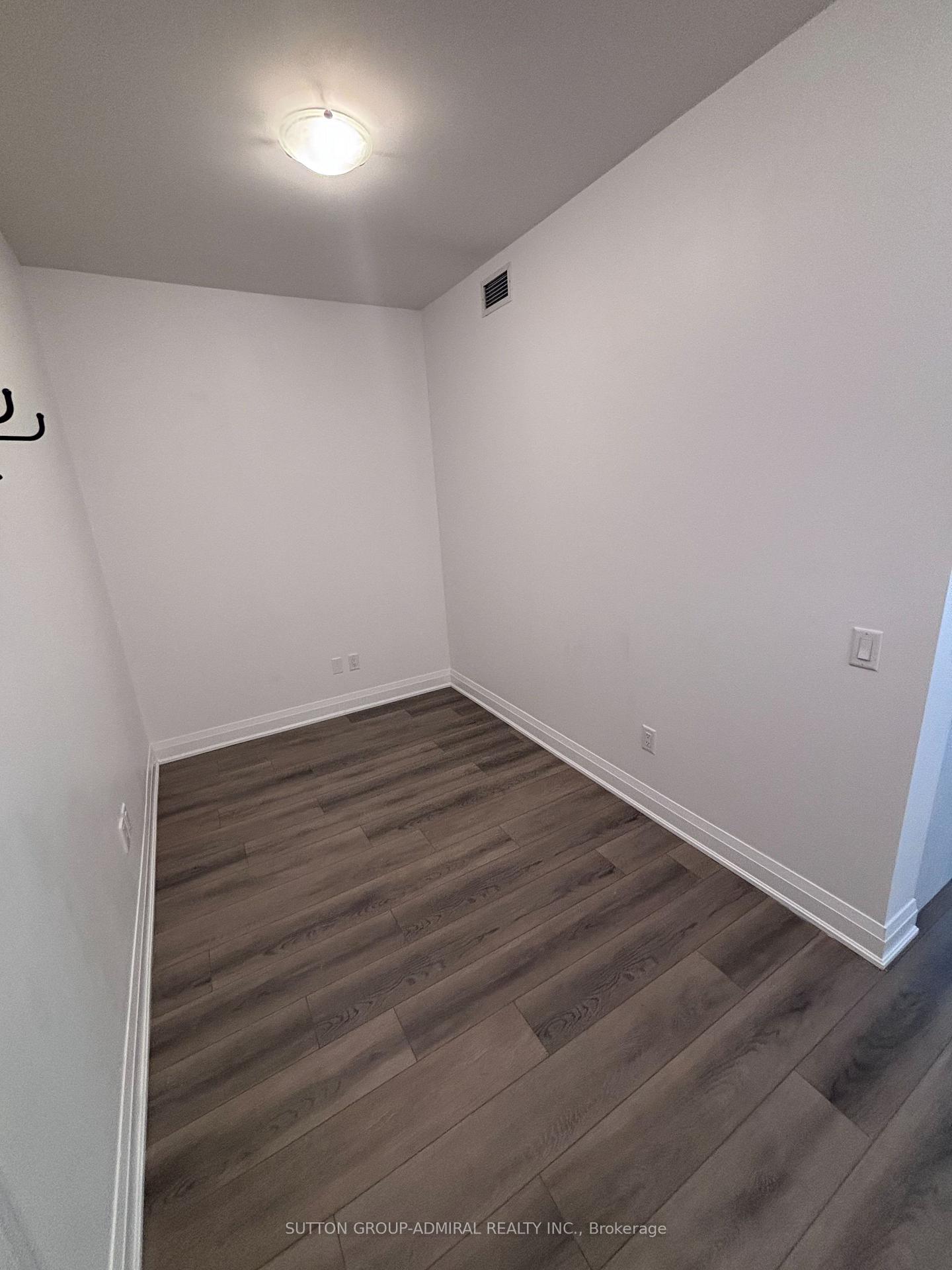 Photo 7 of Unit 705E, 20 Gatineau Drive, Vaughan, Beverley Glen — HOMEH
