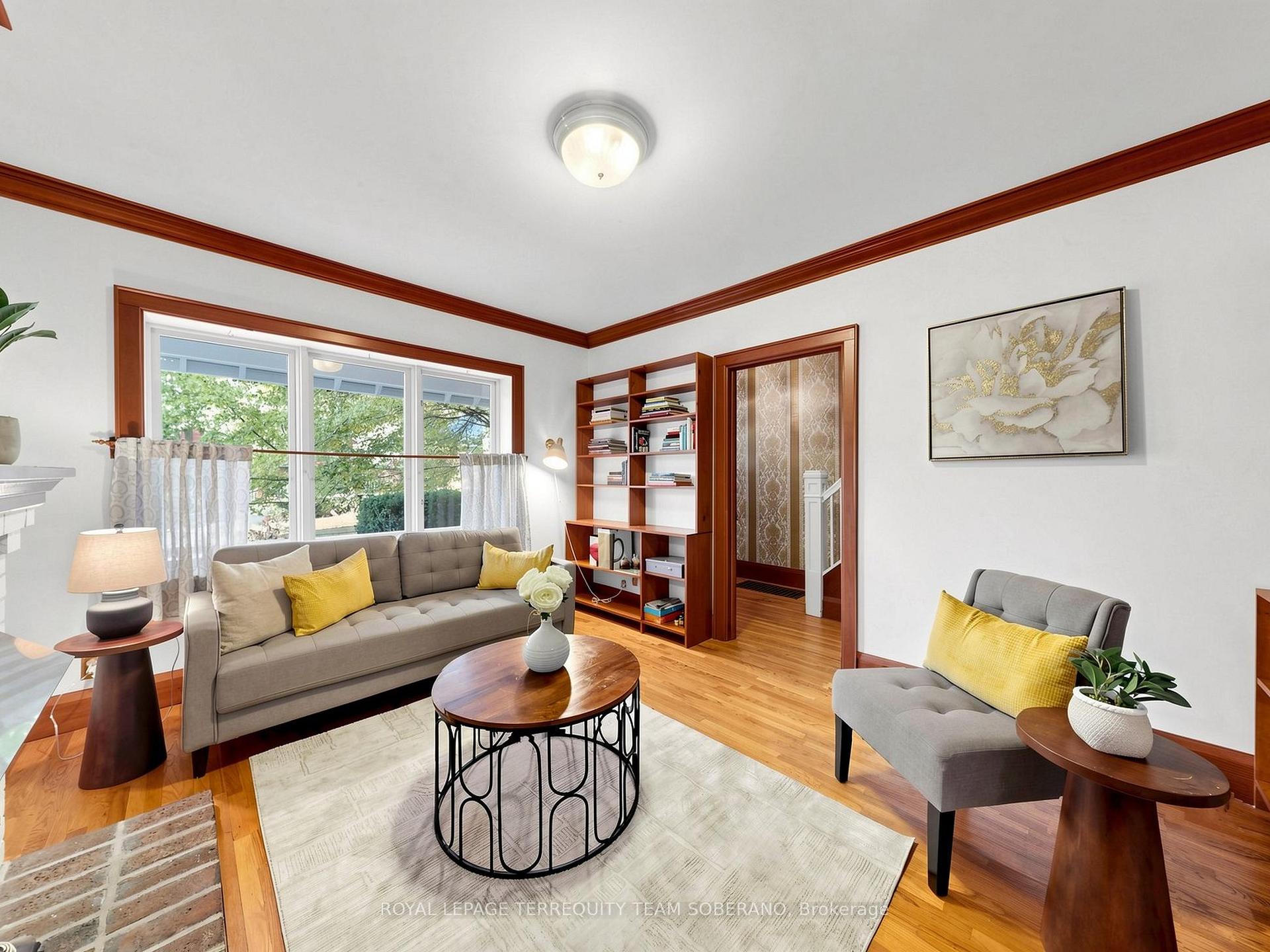 Photo 15 of 61 Secord Avenue, Toronto, Crescent Town — HOMEH