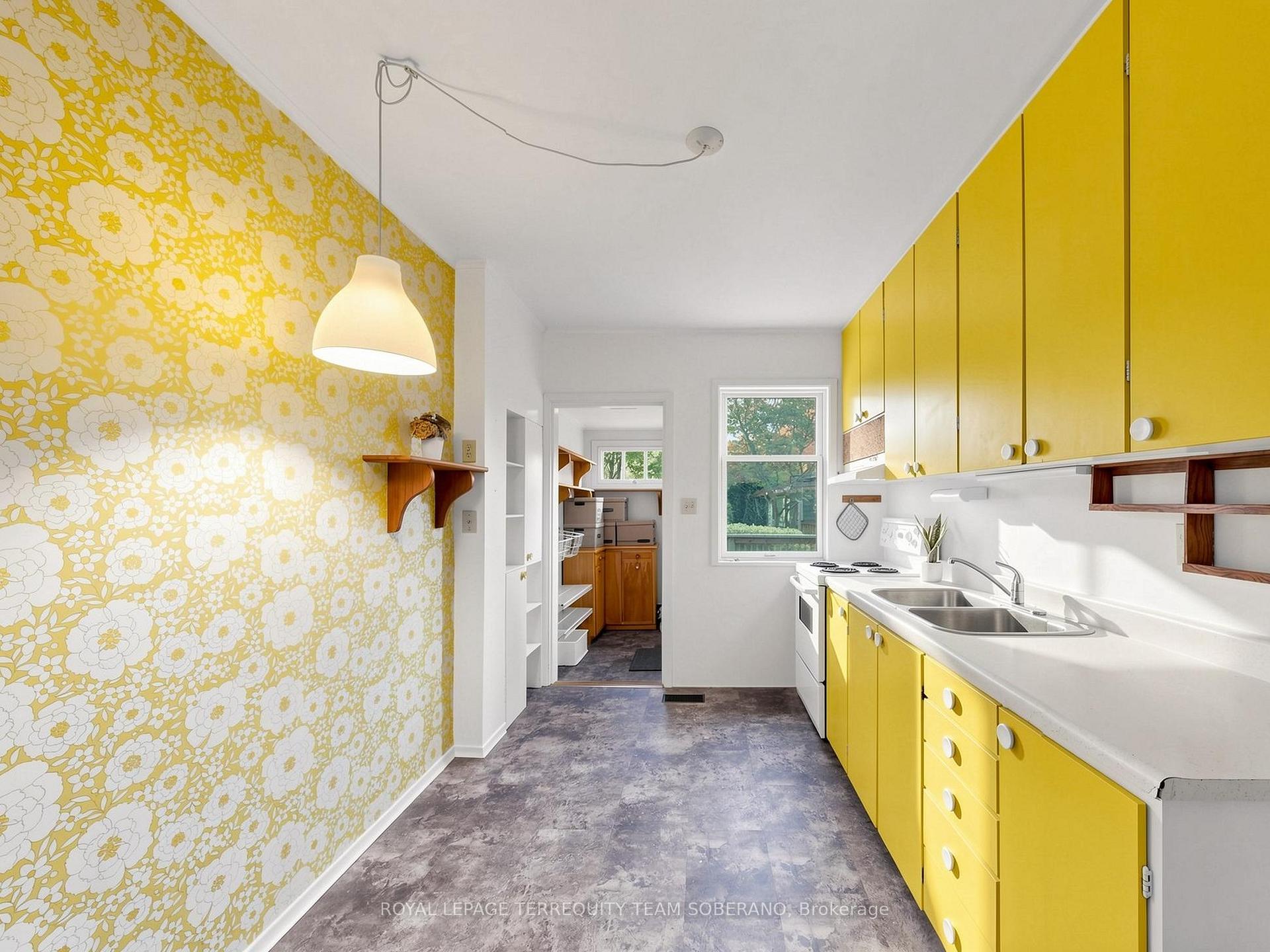 Photo 25 of 61 Secord Avenue, Toronto, Crescent Town — HOMEH