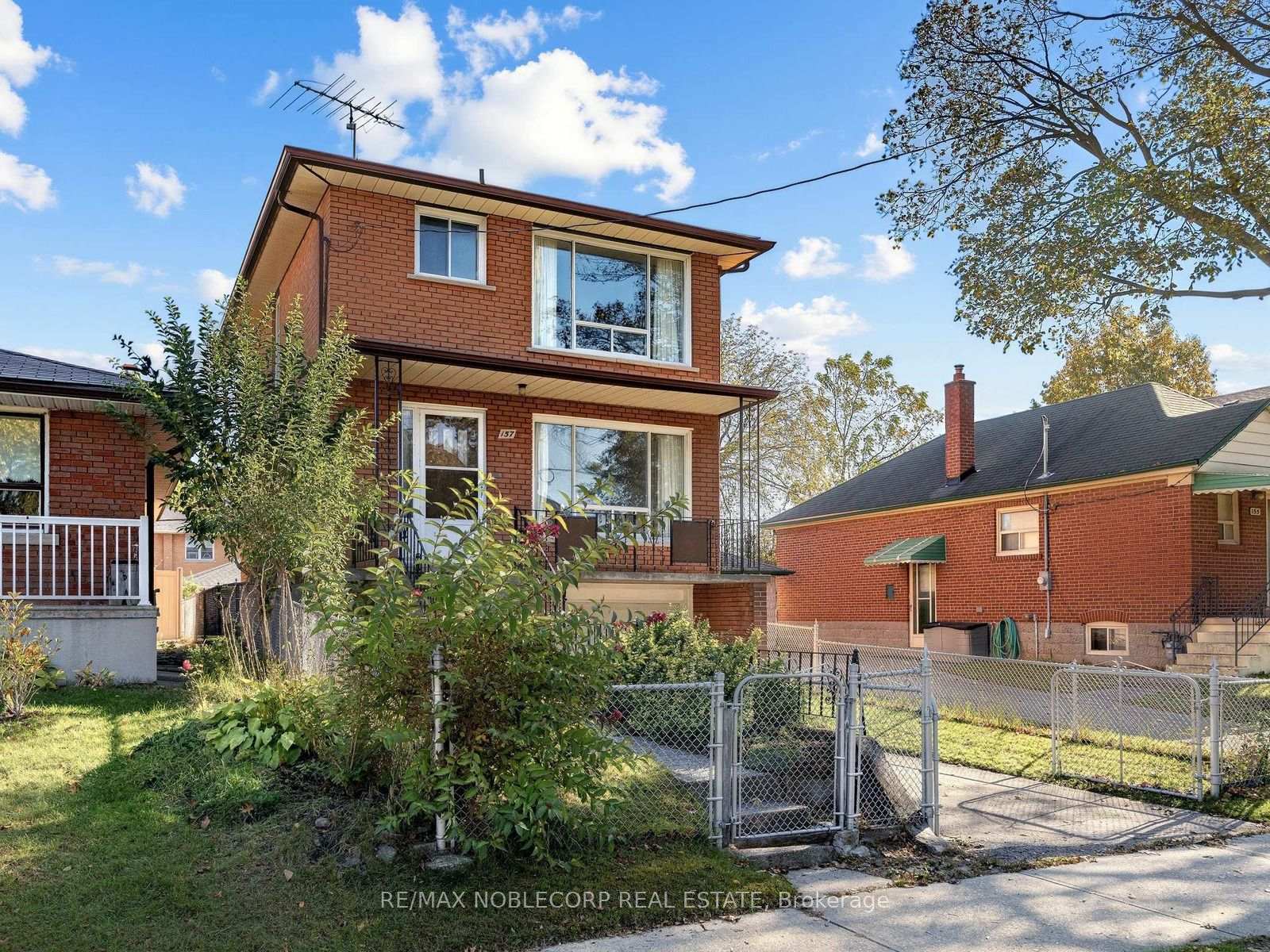 Photo 1 of 157 Hallmark Avenue, Etobicoke, Alderwood — HOMEH