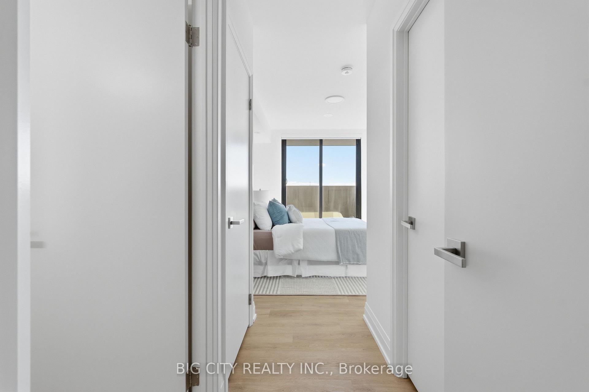 Photo 32 of Unit 717, 36 Brentcliffe Road, Toronto, Thorncliffe Park — HOMEH