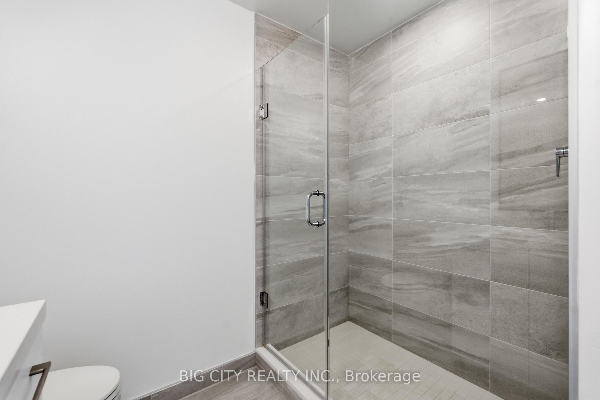 Photo 42 of Unit 717, 36 Brentcliffe Road, Toronto, Thorncliffe Park — HOMEH