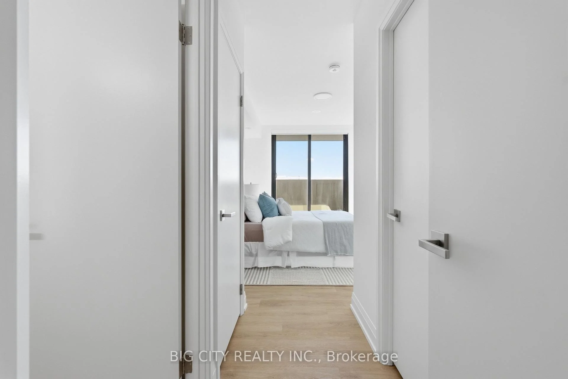 Photo 69 of Unit 717, 36 Brentcliffe Road, Toronto, Thorncliffe Park — HOMEH