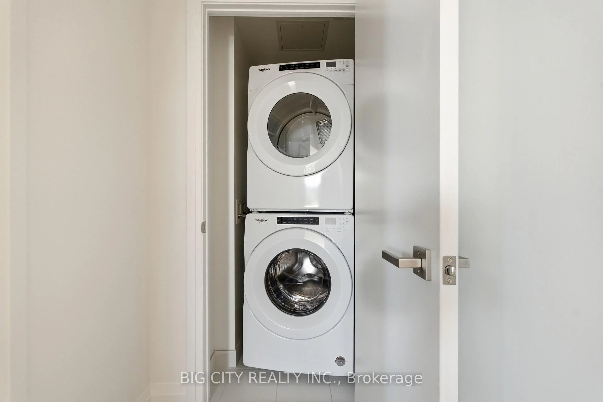 Photo 92 of Unit 717, 36 Brentcliffe Road, Toronto, Thorncliffe Park — HOMEH