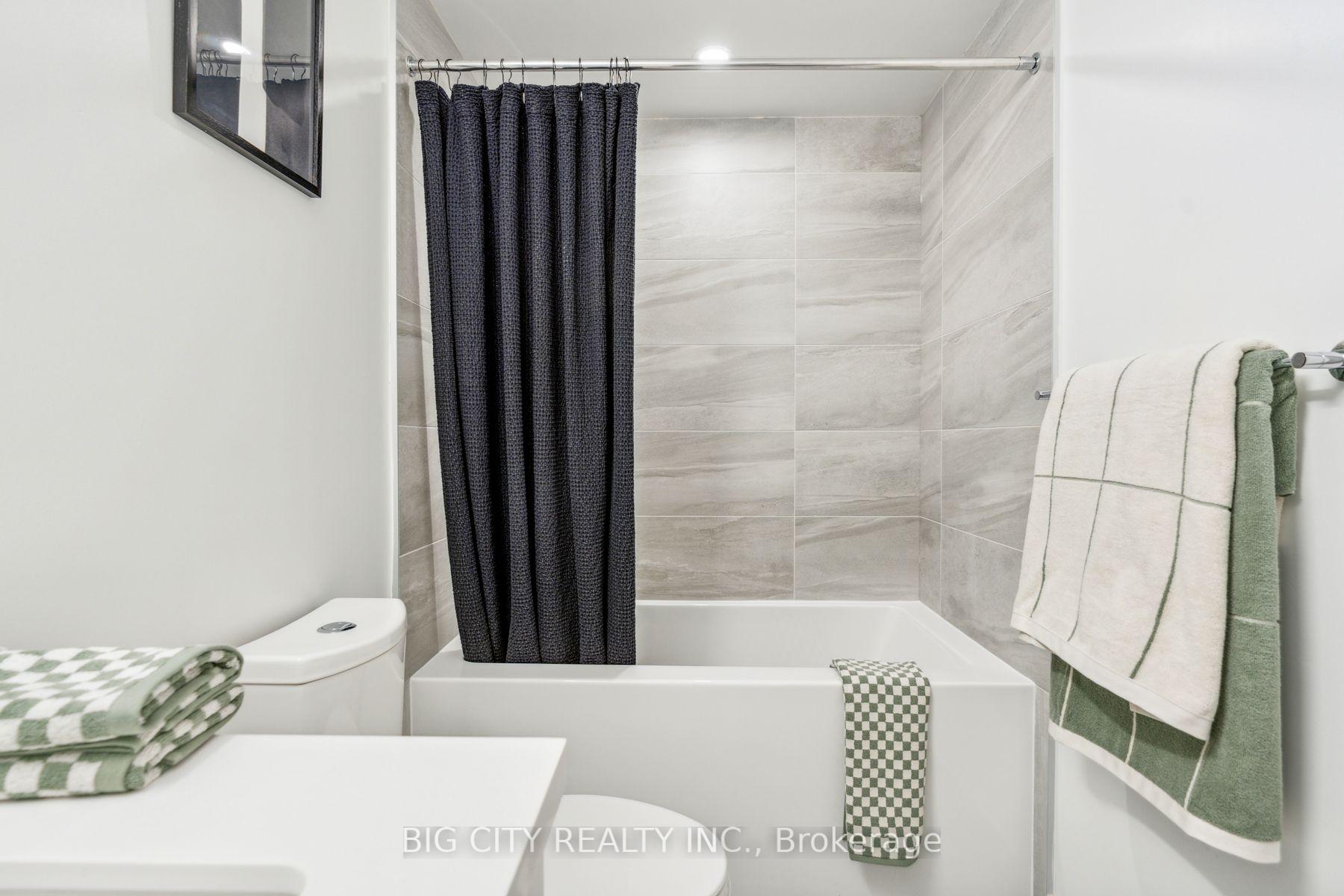 Photo 15 of Unit 1409, 36 Brentcliffe Road, Toronto, Thorncliffe Park — HOMEH