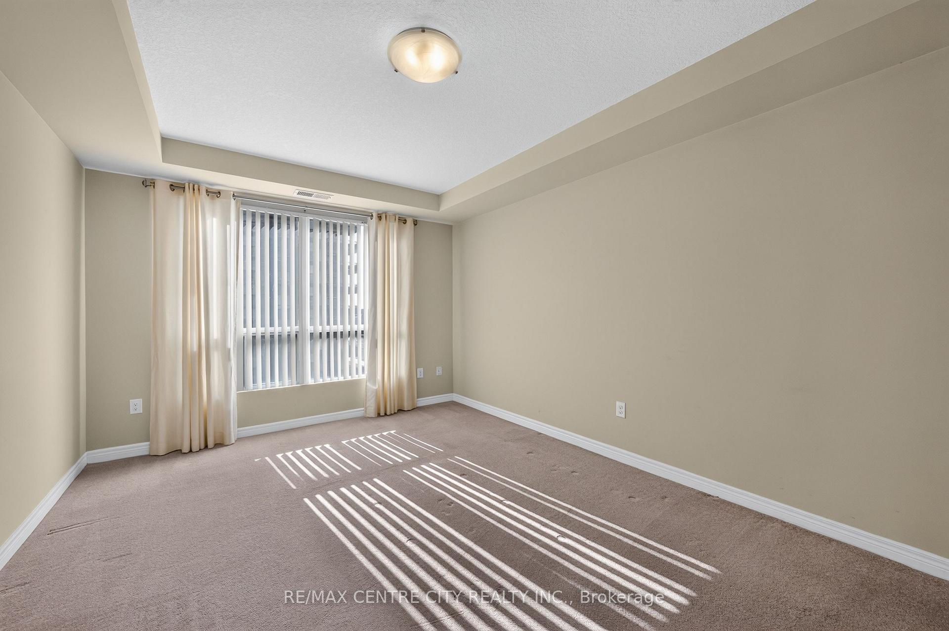Photo 18 of Unit 413, 1030 Coronation Drive, London, North I — HOMEH
