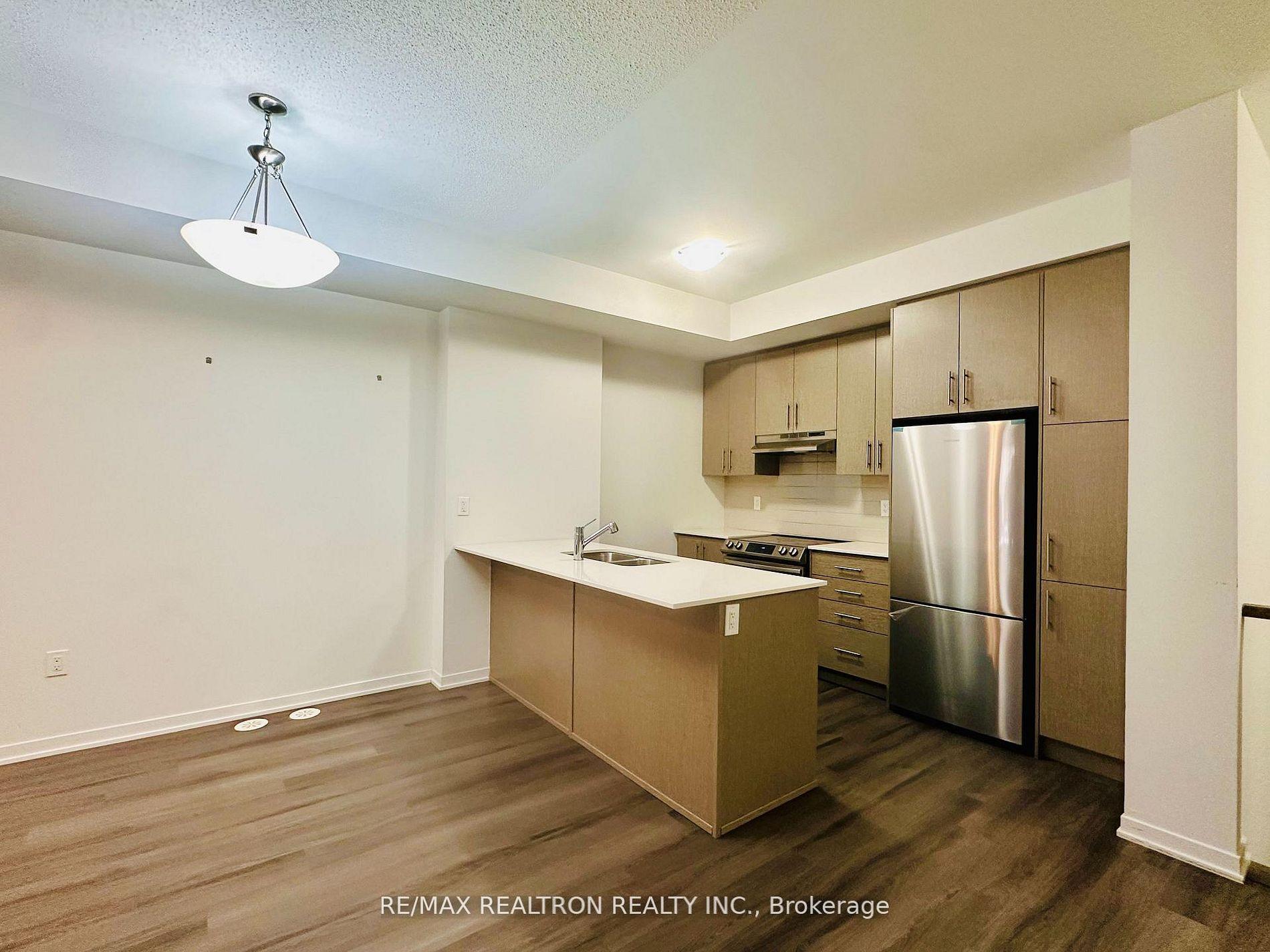 Photo 14 of Unit 189, 10 Lloyd Janes Lane, Etobicoke, New Toronto — HOMEH