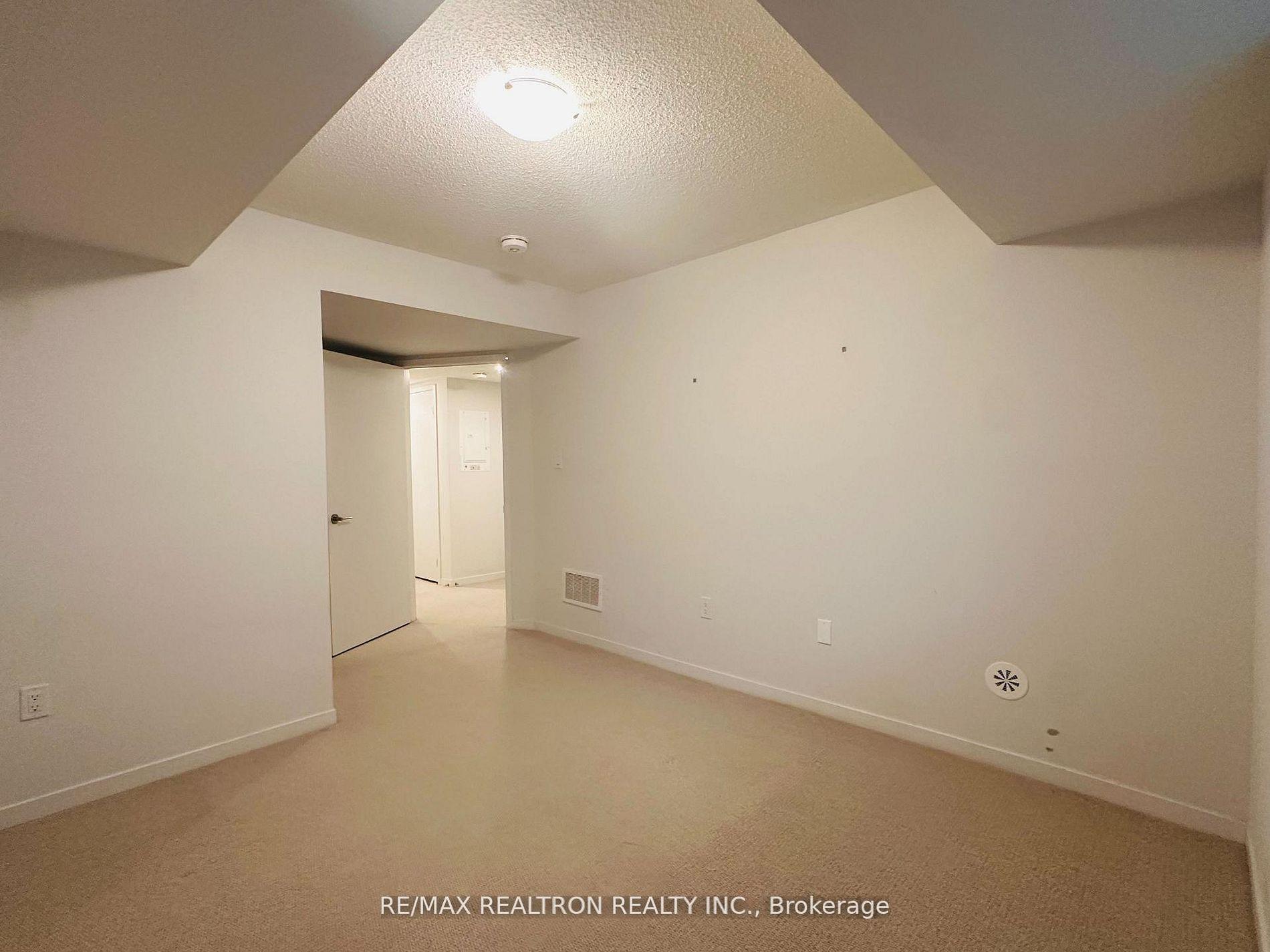 Photo 23 of Unit 189, 10 Lloyd Janes Lane, Etobicoke, New Toronto — HOMEH