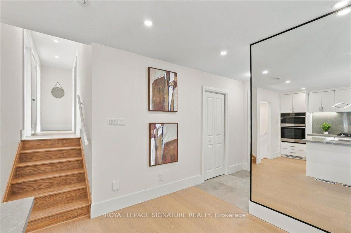 Photo 5 of 7 Parkside Drive, East Gwillimbury, Holland Landing — HOMEH