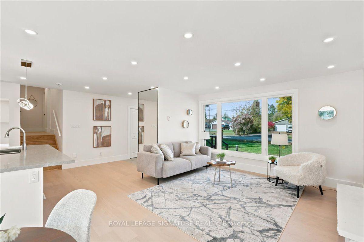 Photo 8 of 7 Parkside Drive, East Gwillimbury, Holland Landing — HOMEH