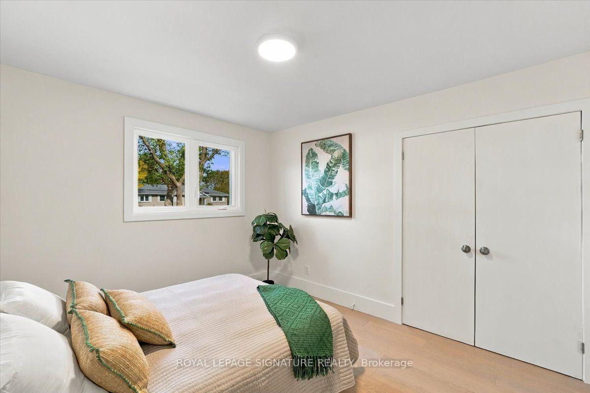 Photo 11 of 7 Parkside Drive, East Gwillimbury, Holland Landing — HOMEH
