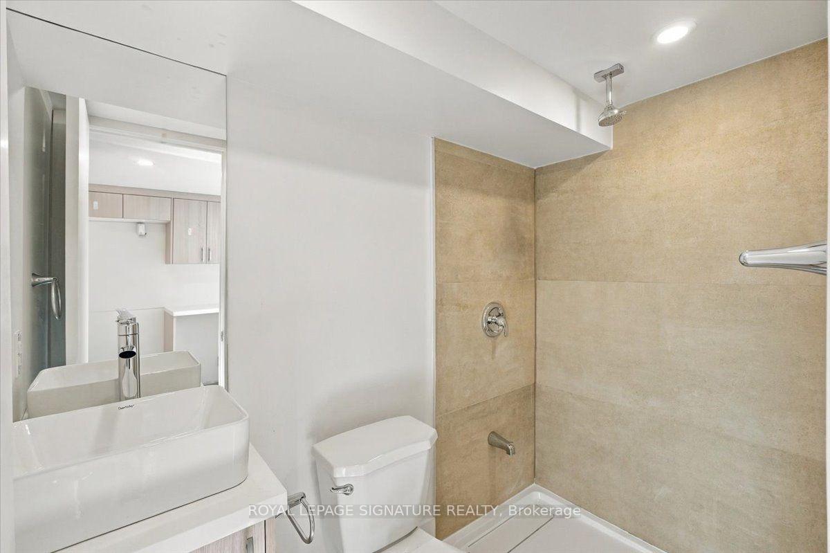Photo 38 of 7 Parkside Drive, East Gwillimbury, Holland Landing — HOMEH