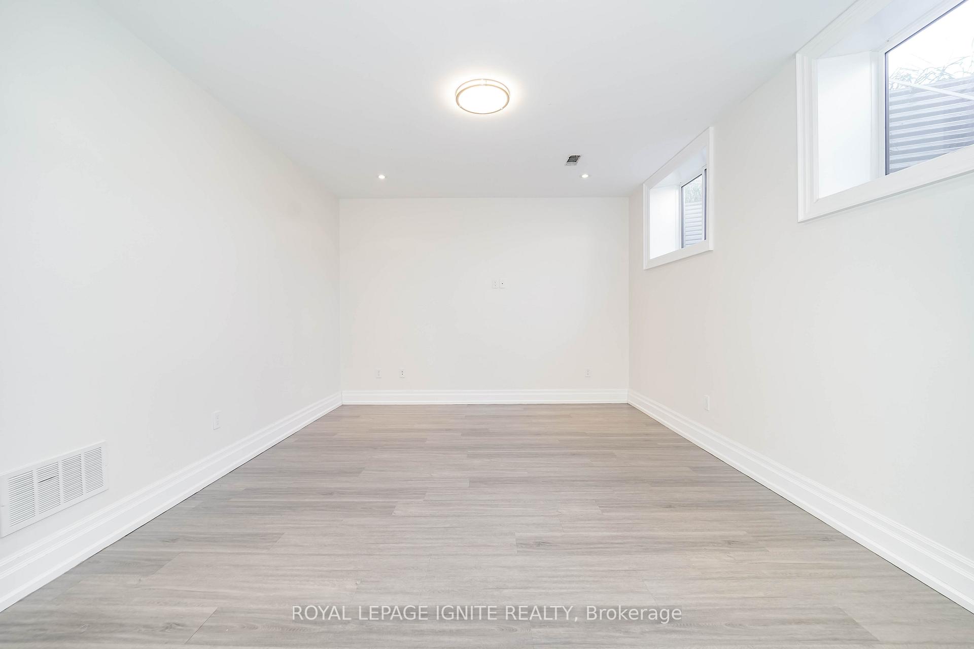 Photo 5 of Unit Bsmt, 300 Cornelius Parkway E, North York, Downsview-Roding-CFB — HOMEH