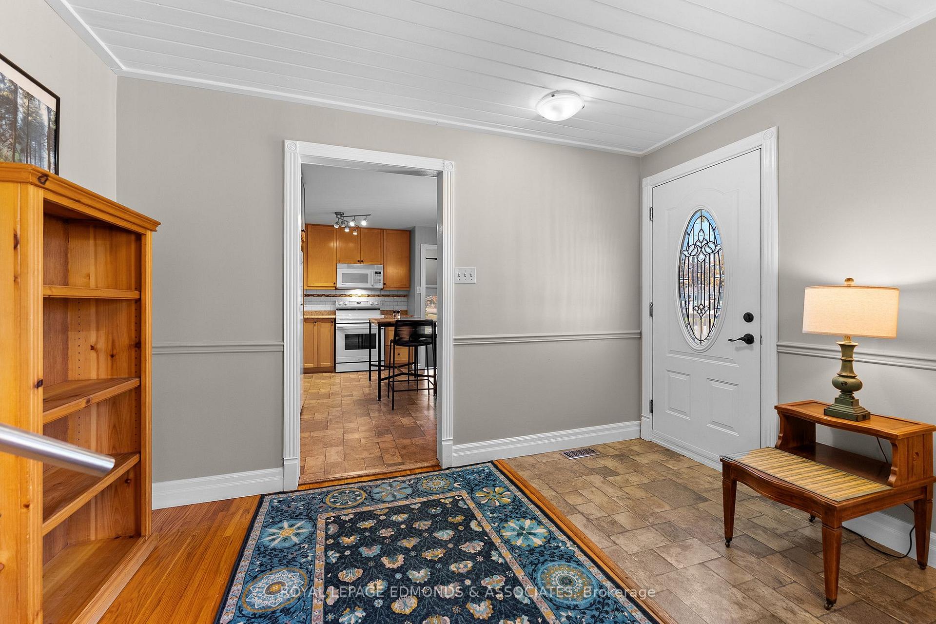 Photo 14 of 10 William Street, Petawawa, Petawawa — HOMEH