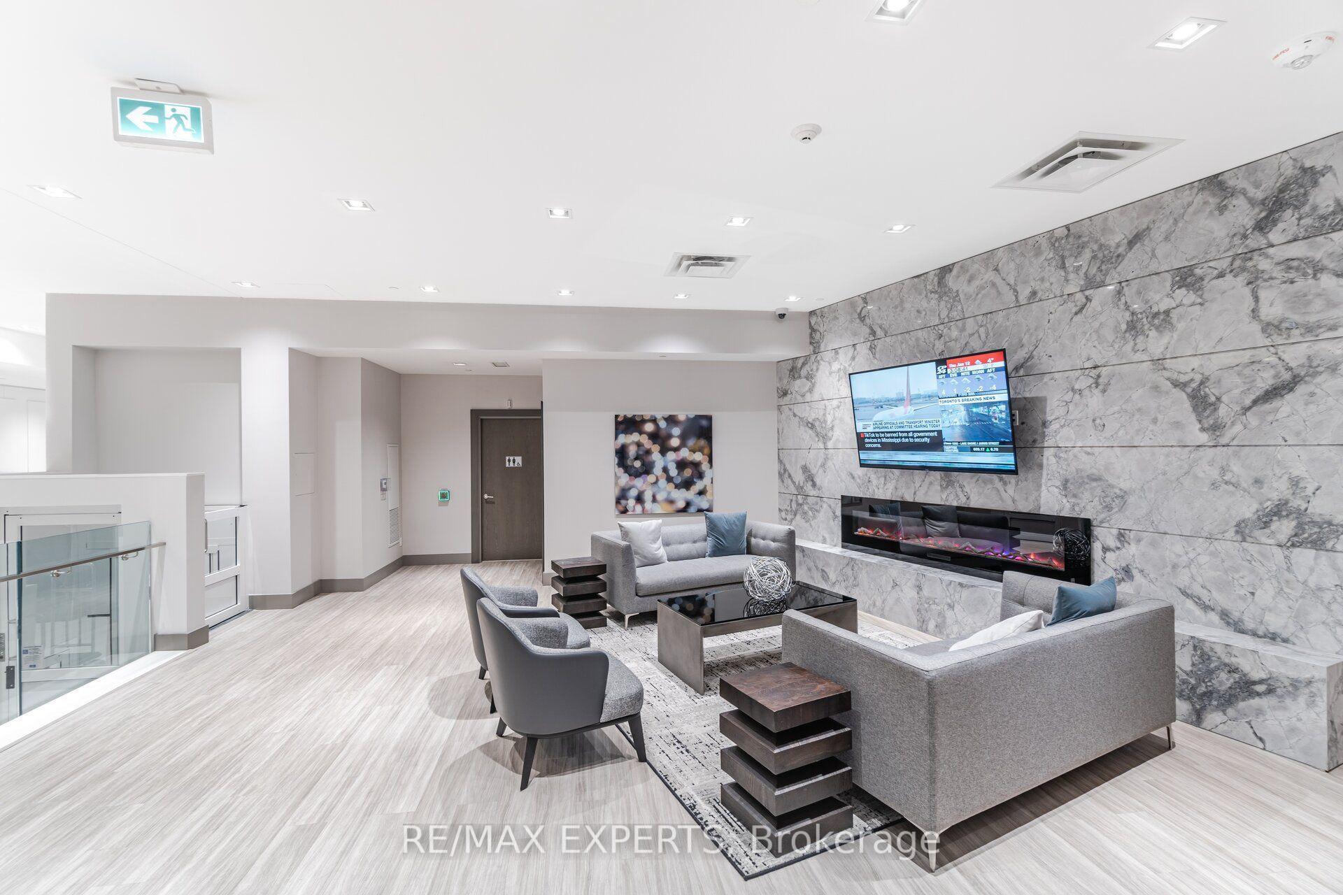 Photo 5 of Unit 206, 181 Bedford Road, Toronto, The Annex — HOMEH