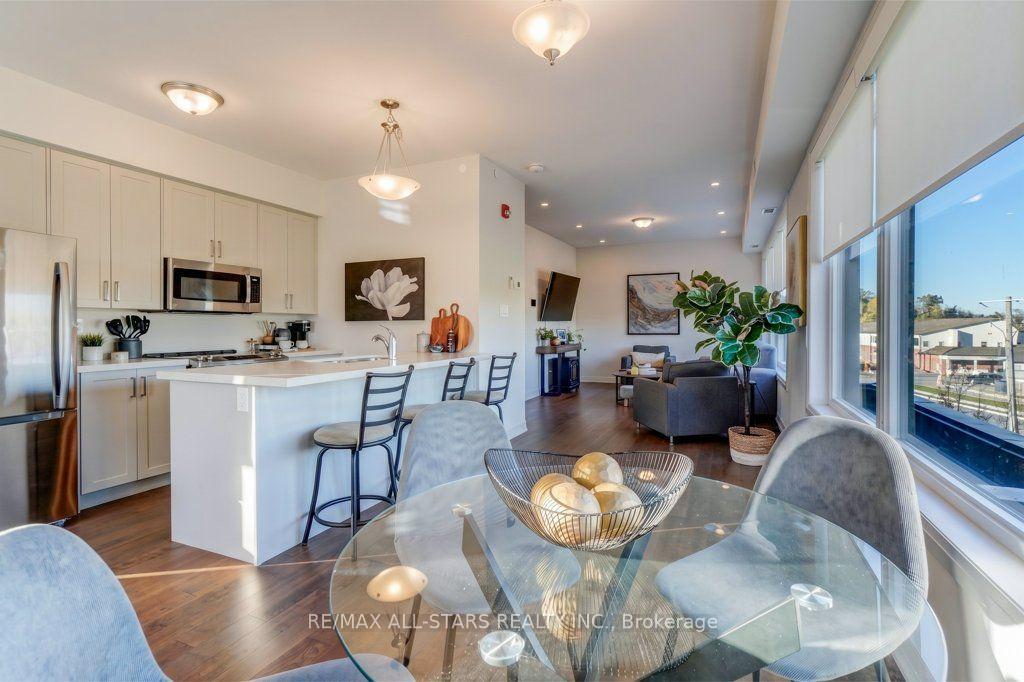Photo 14 of Unit 301, 164 Cemetery Road, Uxbridge — HOMEH