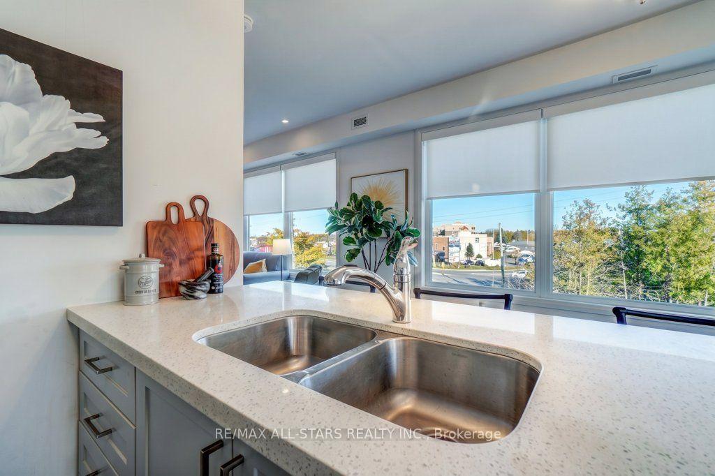 Photo 20 of Unit 301, 164 Cemetery Road, Uxbridge — HOMEH