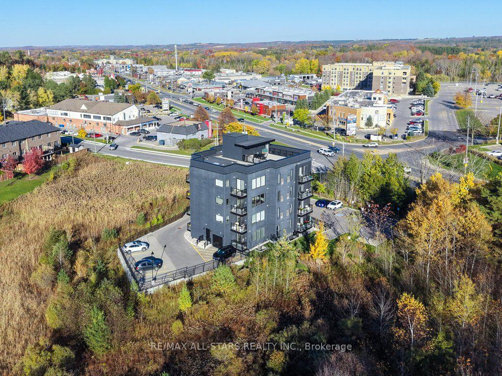 Photo 36 of Unit 301, 164 Cemetery Road, Uxbridge — HOMEH
