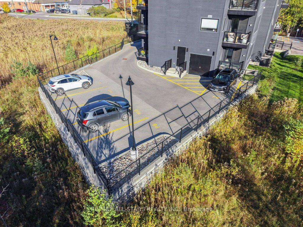 Photo 39 of Unit 301, 164 Cemetery Road, Uxbridge — HOMEH