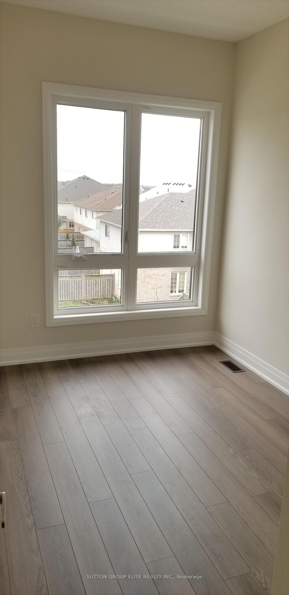 Photo 5 of Unit 204, 1206 Main Street E, Milton, Dempsey — HOMEH