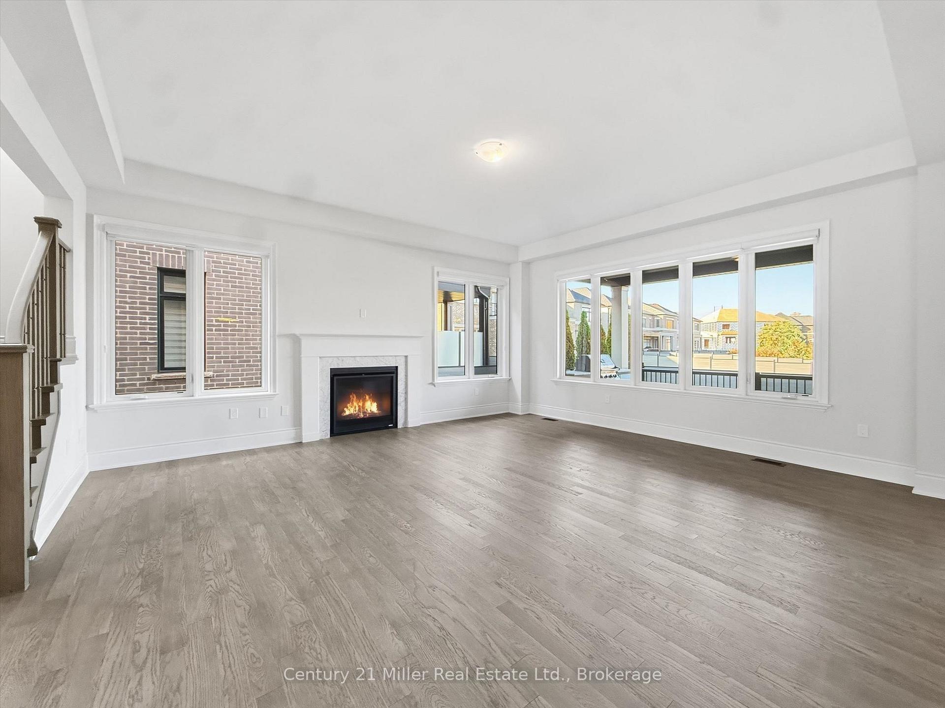 Photo 8 of 2339 Hyacinth Crescent, Oakville, Glen Abbey — HOMEH