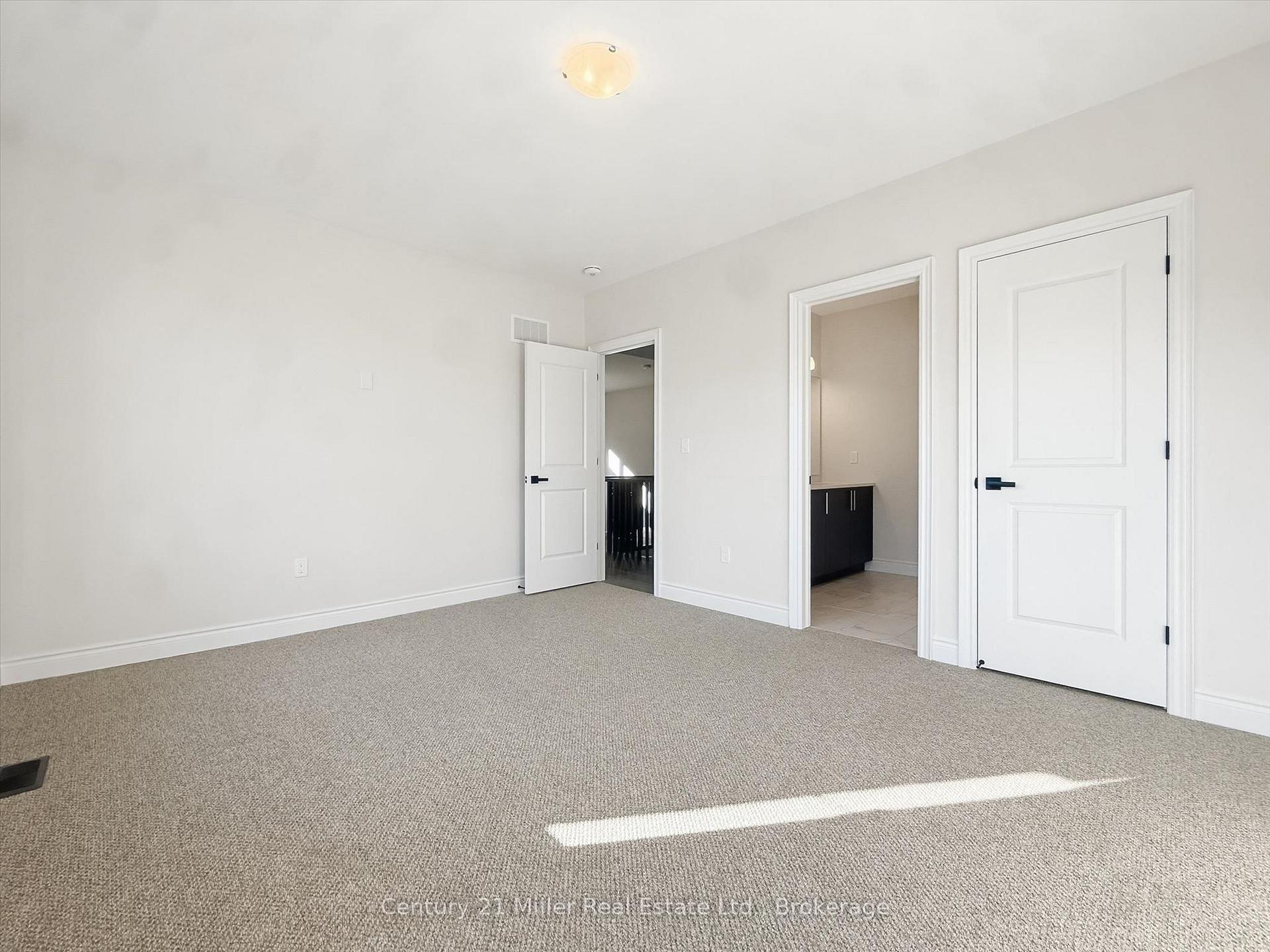Photo 32 of 2339 Hyacinth Crescent, Oakville, Glen Abbey — HOMEH