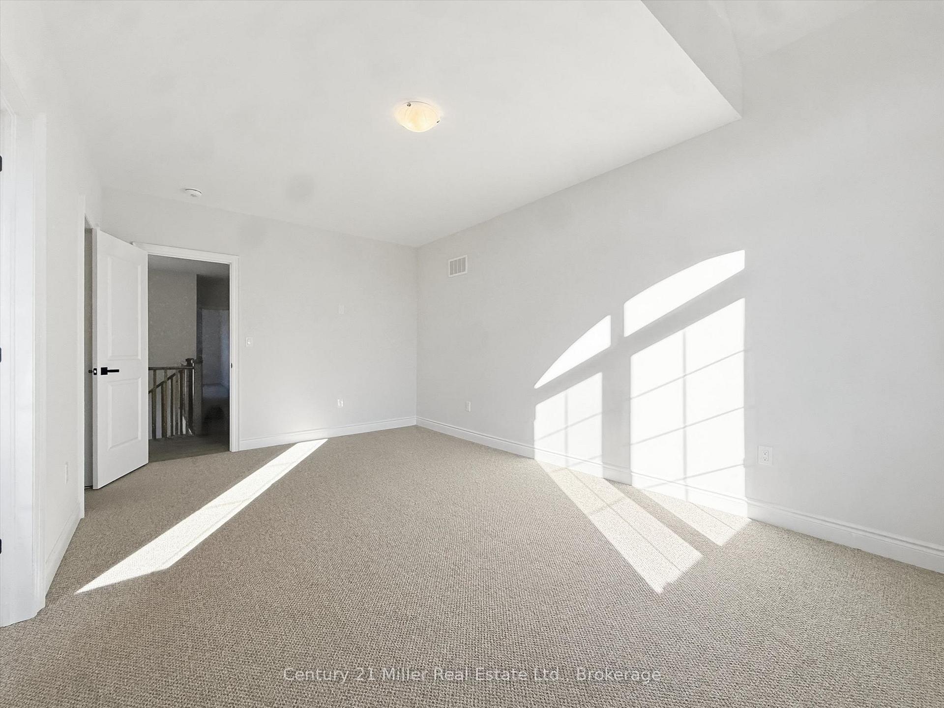 Photo 35 of 2339 Hyacinth Crescent, Oakville, Glen Abbey — HOMEH