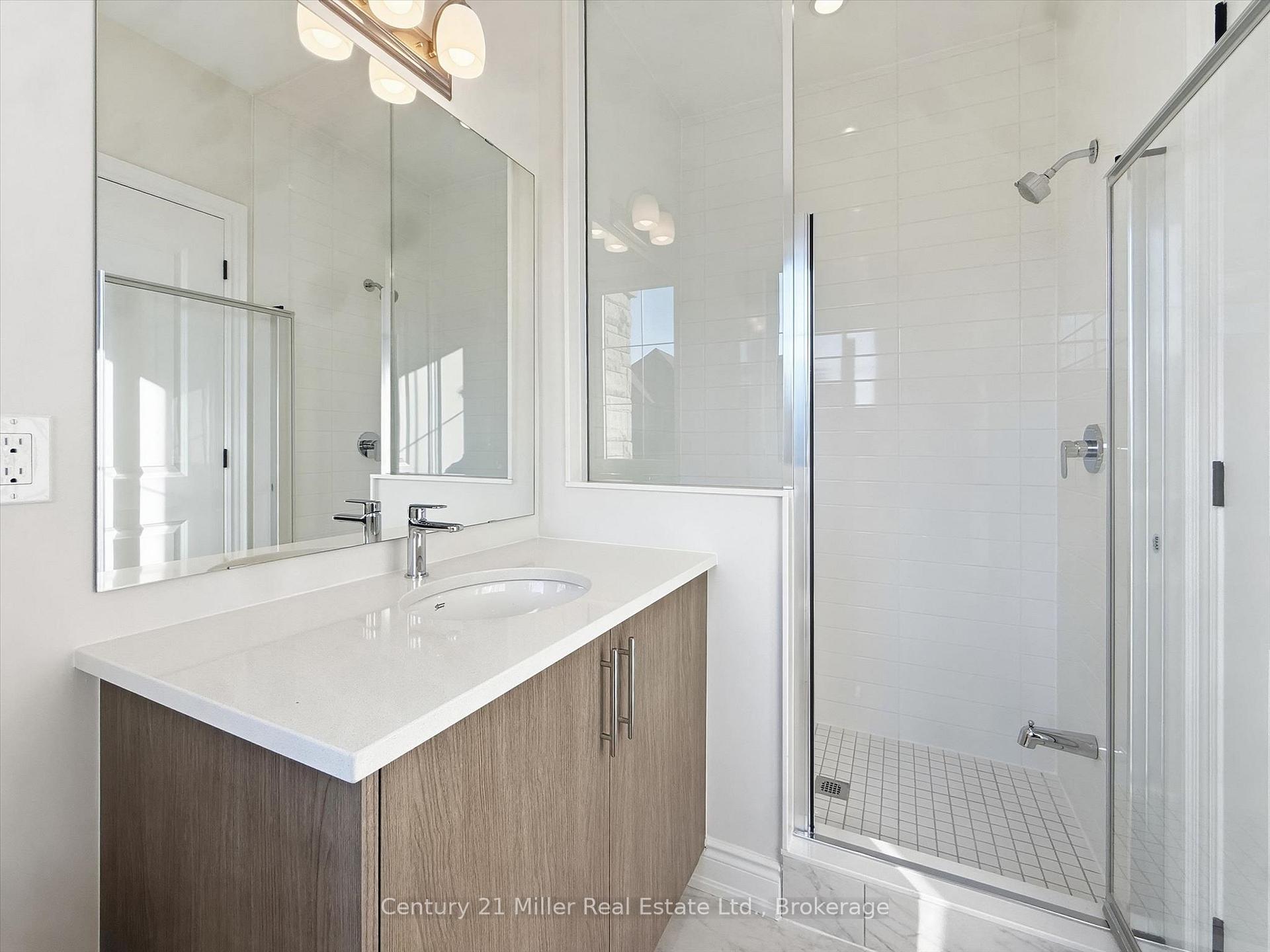 Photo 36 of 2339 Hyacinth Crescent, Oakville, Glen Abbey — HOMEH