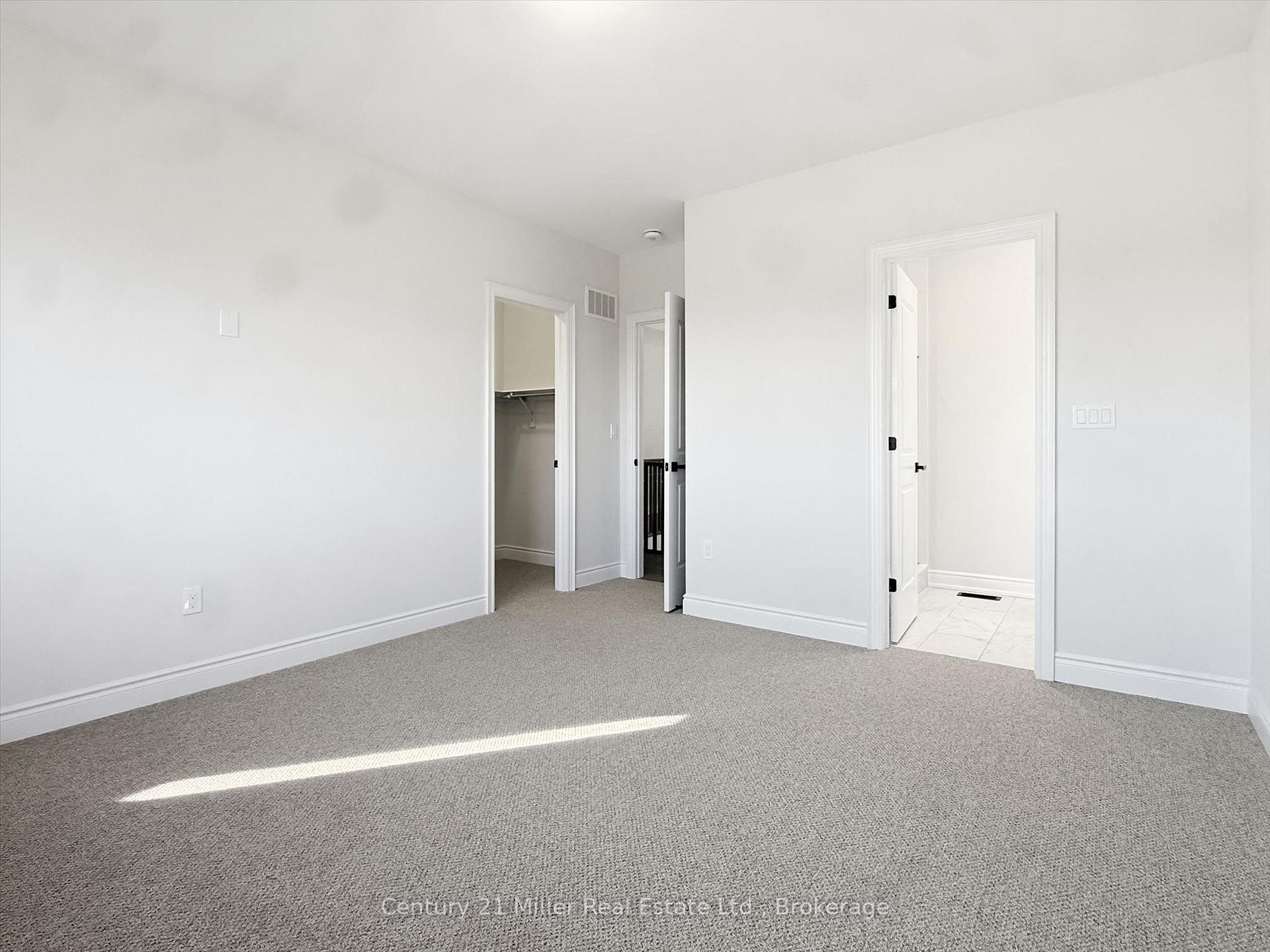 Photo 38 of 2339 Hyacinth Crescent, Oakville, Glen Abbey — HOMEH