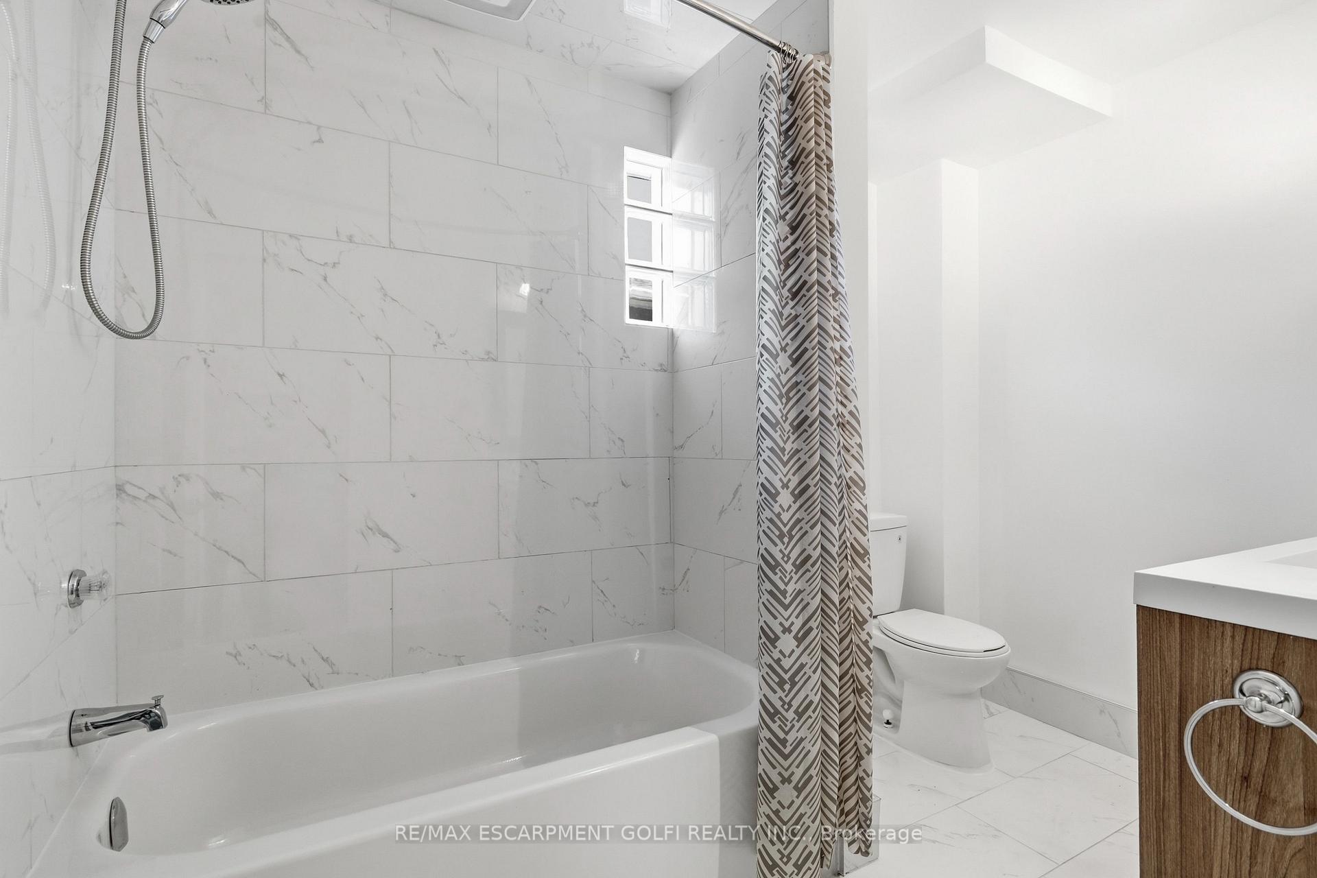 Photo 10 of Unit 1, 177 Pelham Road, St. Catharines, Western Hill — HOMEH