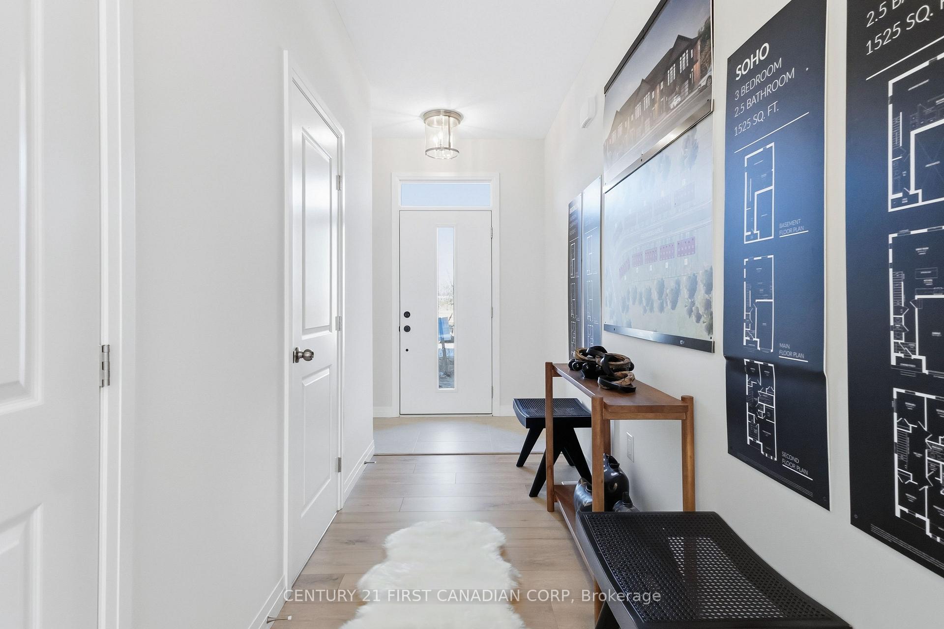 Photo 3 of 6905 Heathwoods Avenue, London, South V — HOMEH