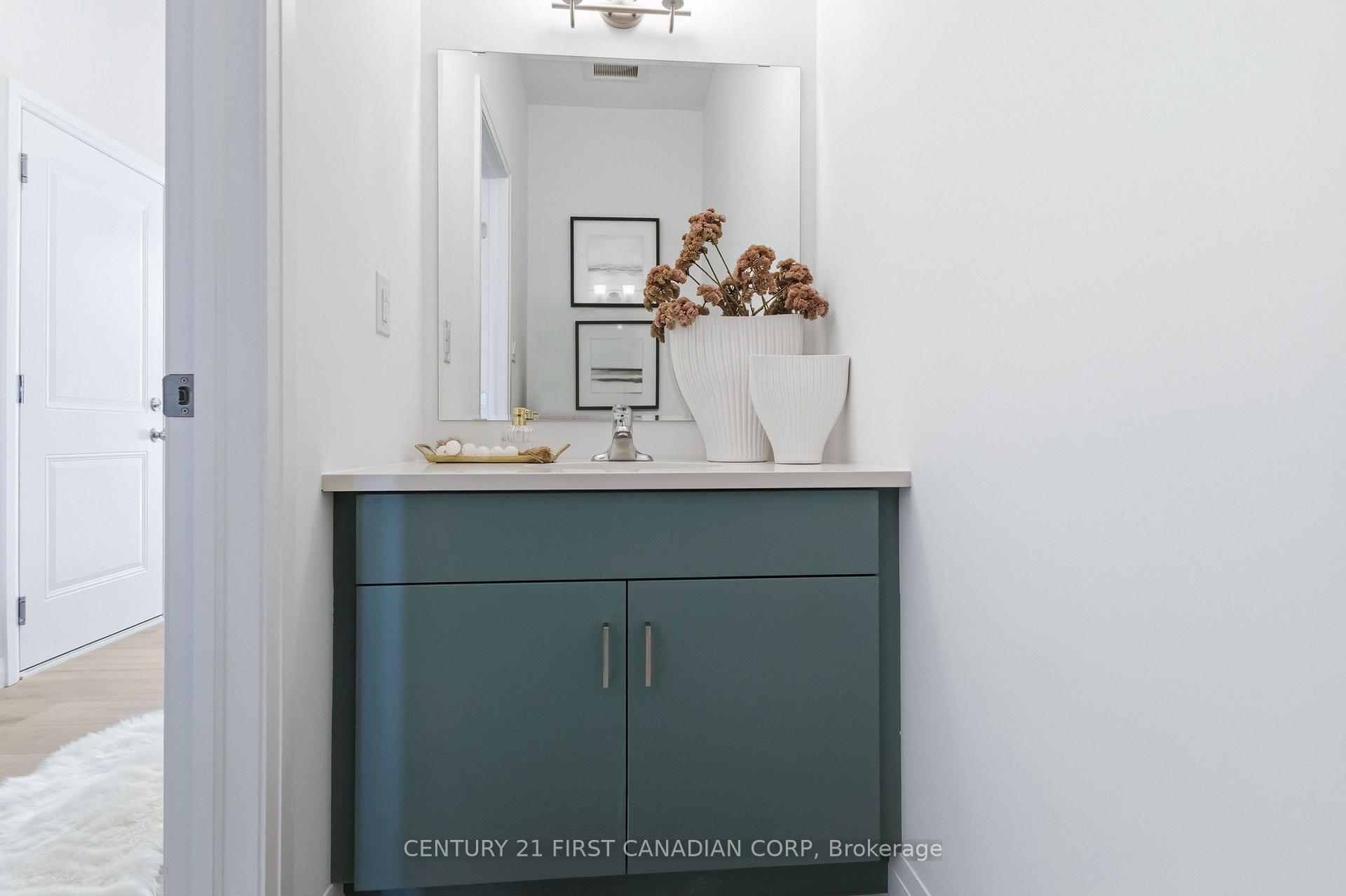 Photo 5 of 6905 Heathwoods Avenue, London, South V — HOMEH