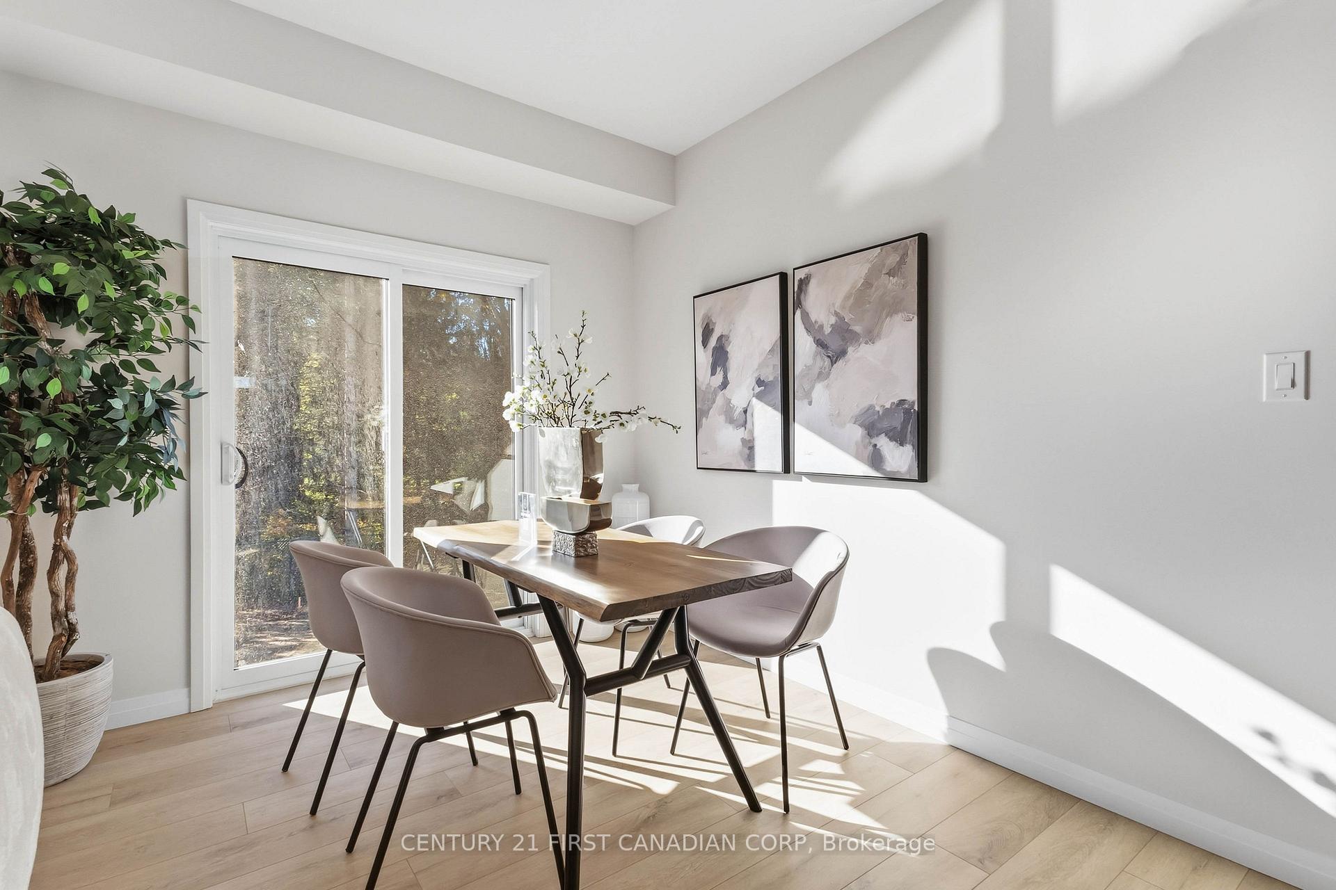 Photo 12 of 6905 Heathwoods Avenue, London, South V — HOMEH