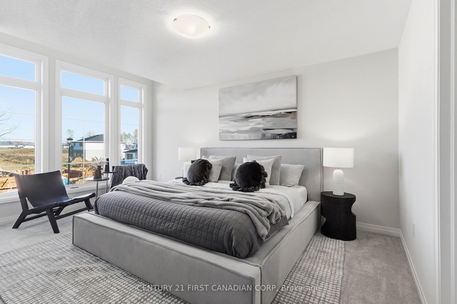 Photo 16 of 6905 Heathwoods Avenue, London, South V — HOMEH