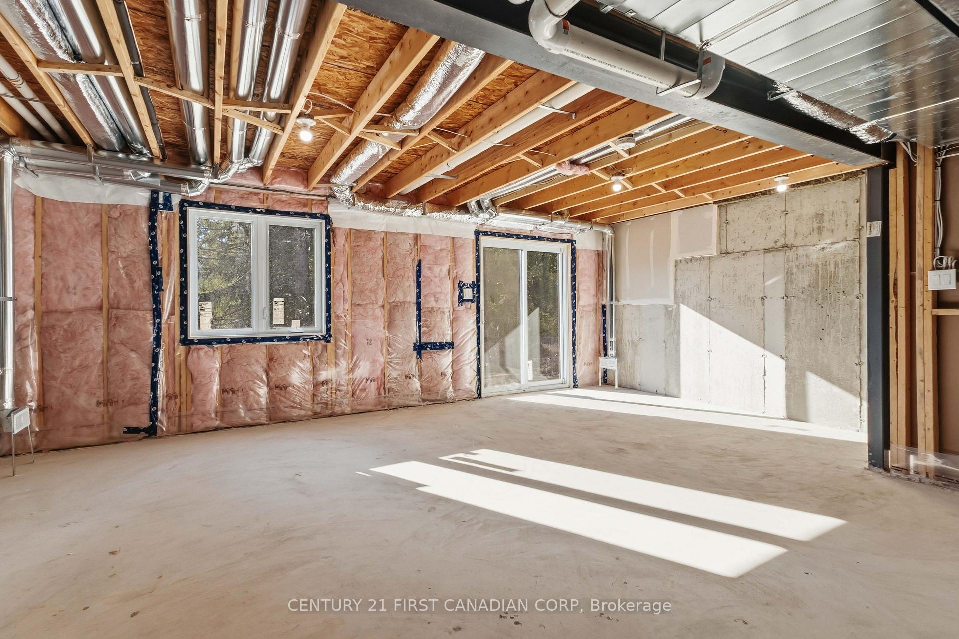 Photo 27 of 6905 Heathwoods Avenue, London, South V — HOMEH